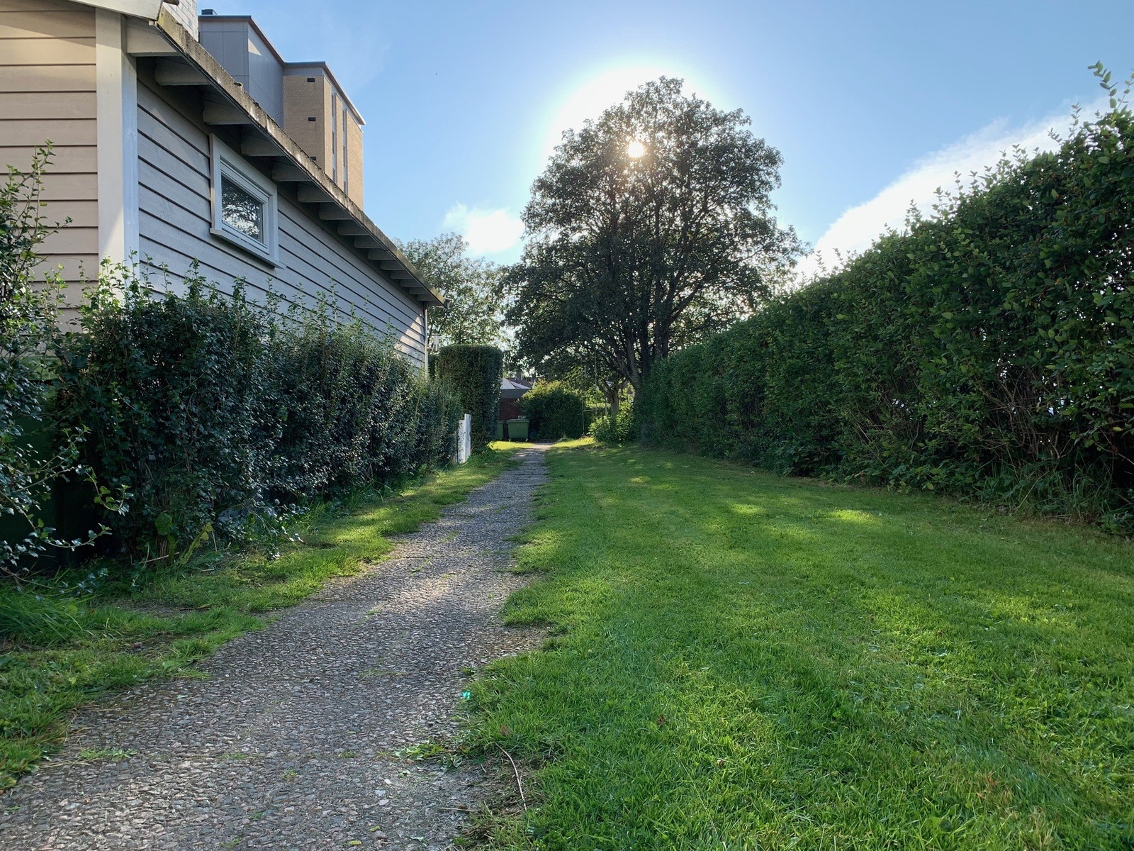 - Fint grøntareal ved siden av boligen - Galleribilde