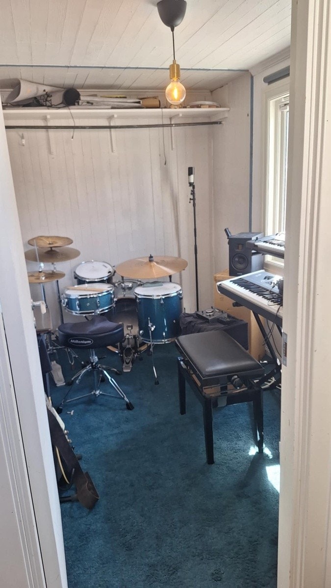 Bandrom ved inngangspartiet. Galleribilde