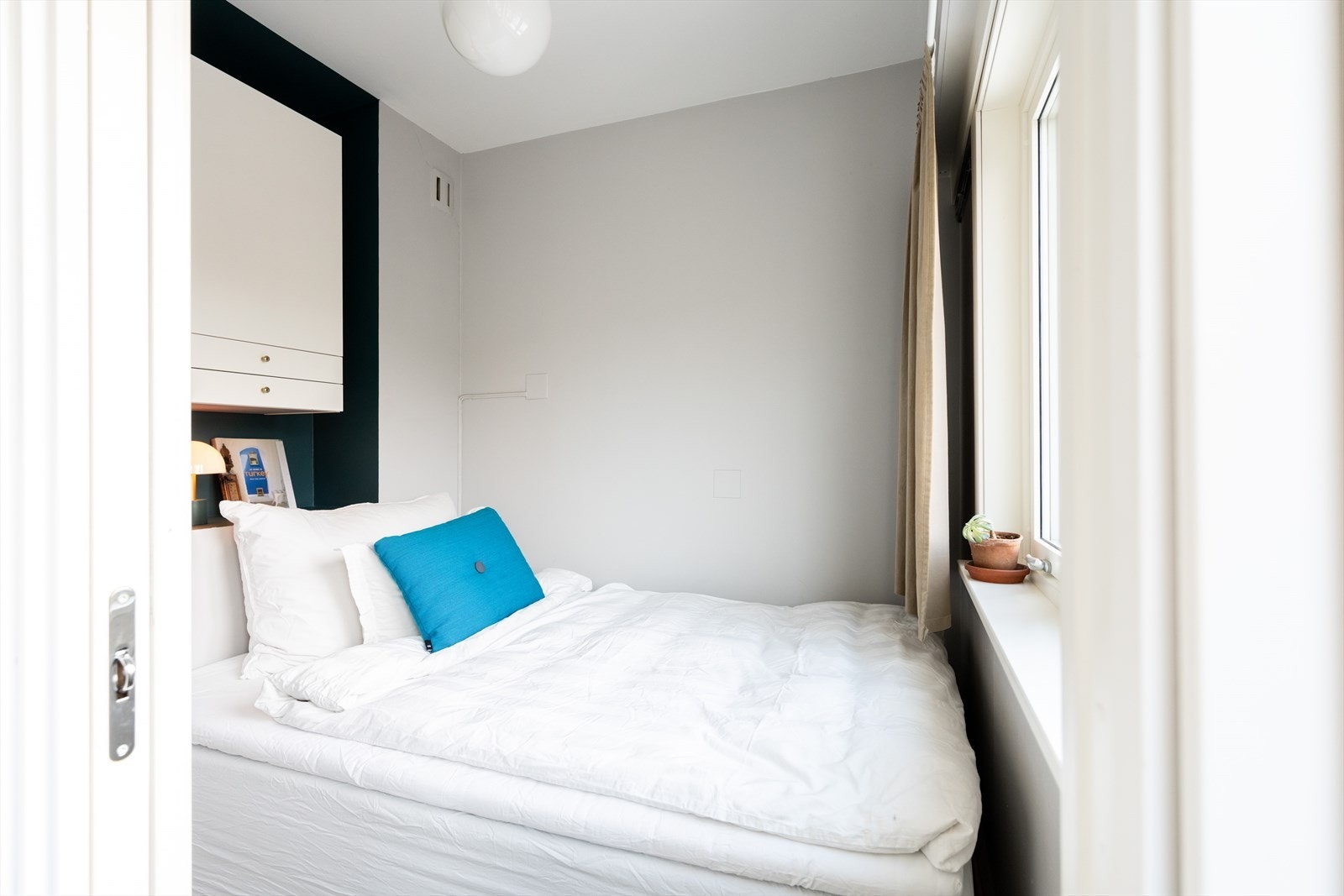 Det er også plass til dobbeltseng. Galleribilde