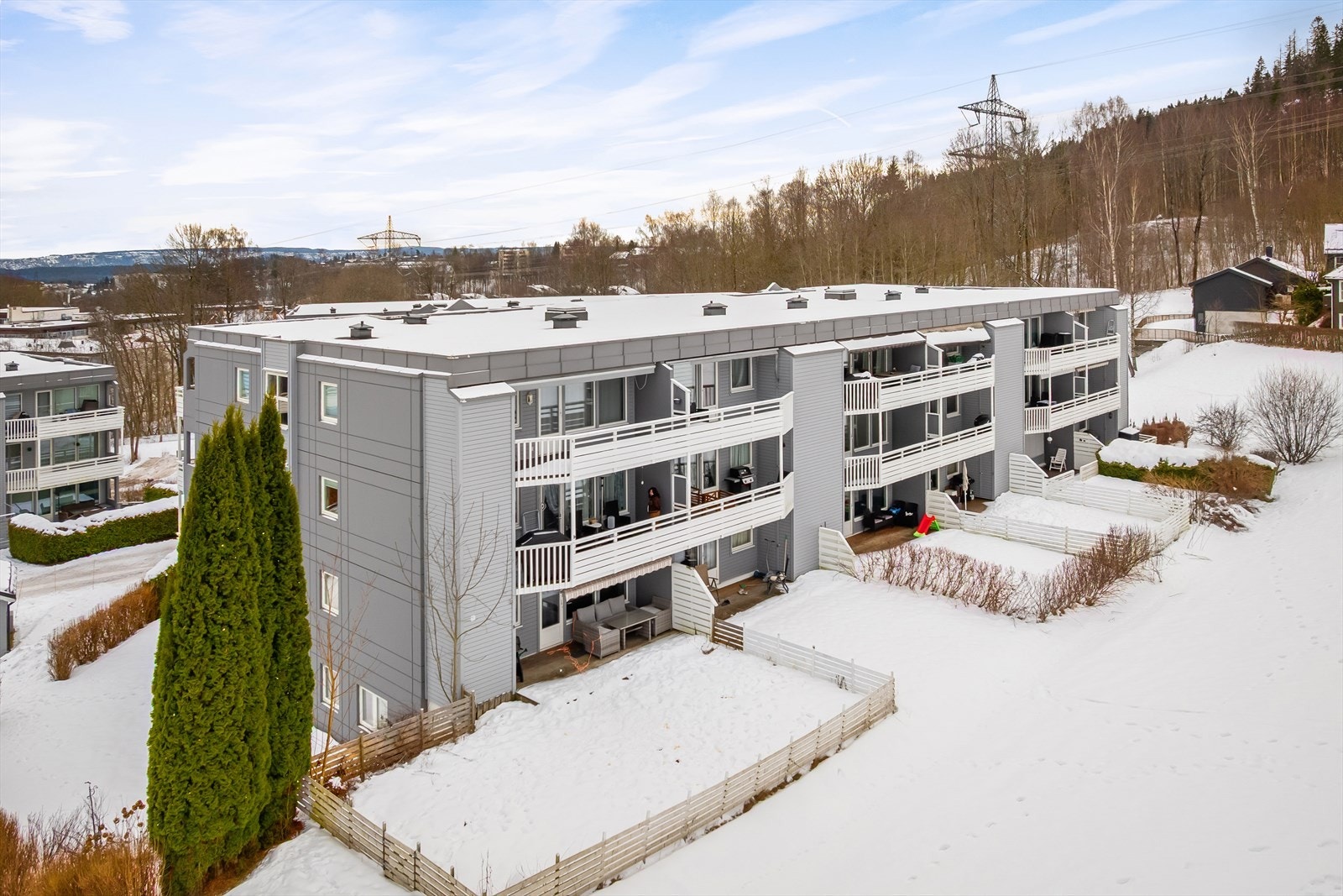 Veldrevet sameie med fin beliggenhet nær Sandvika Galleribilde