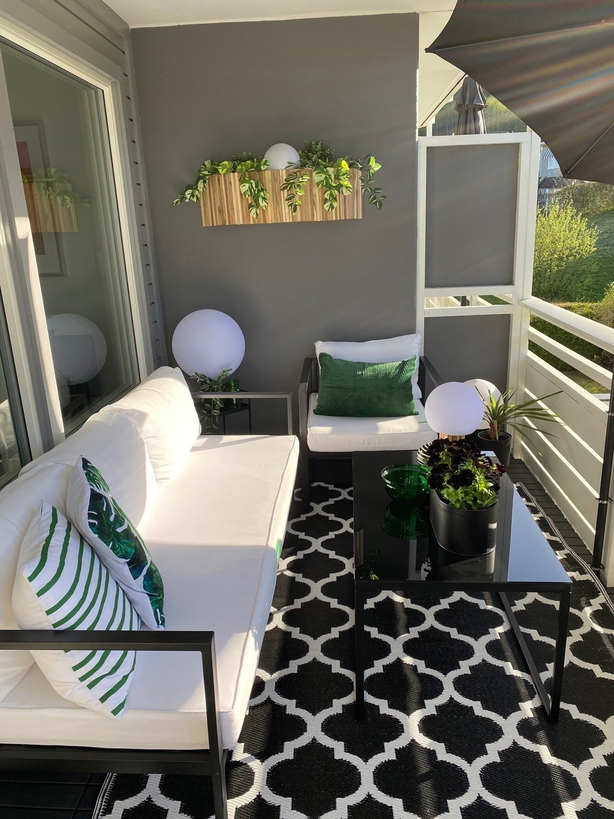 Selgers sommerbilde. Galleribilde