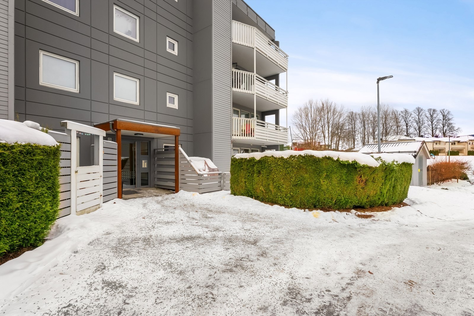 Trivelig felles inngangsparti. Galleribilde