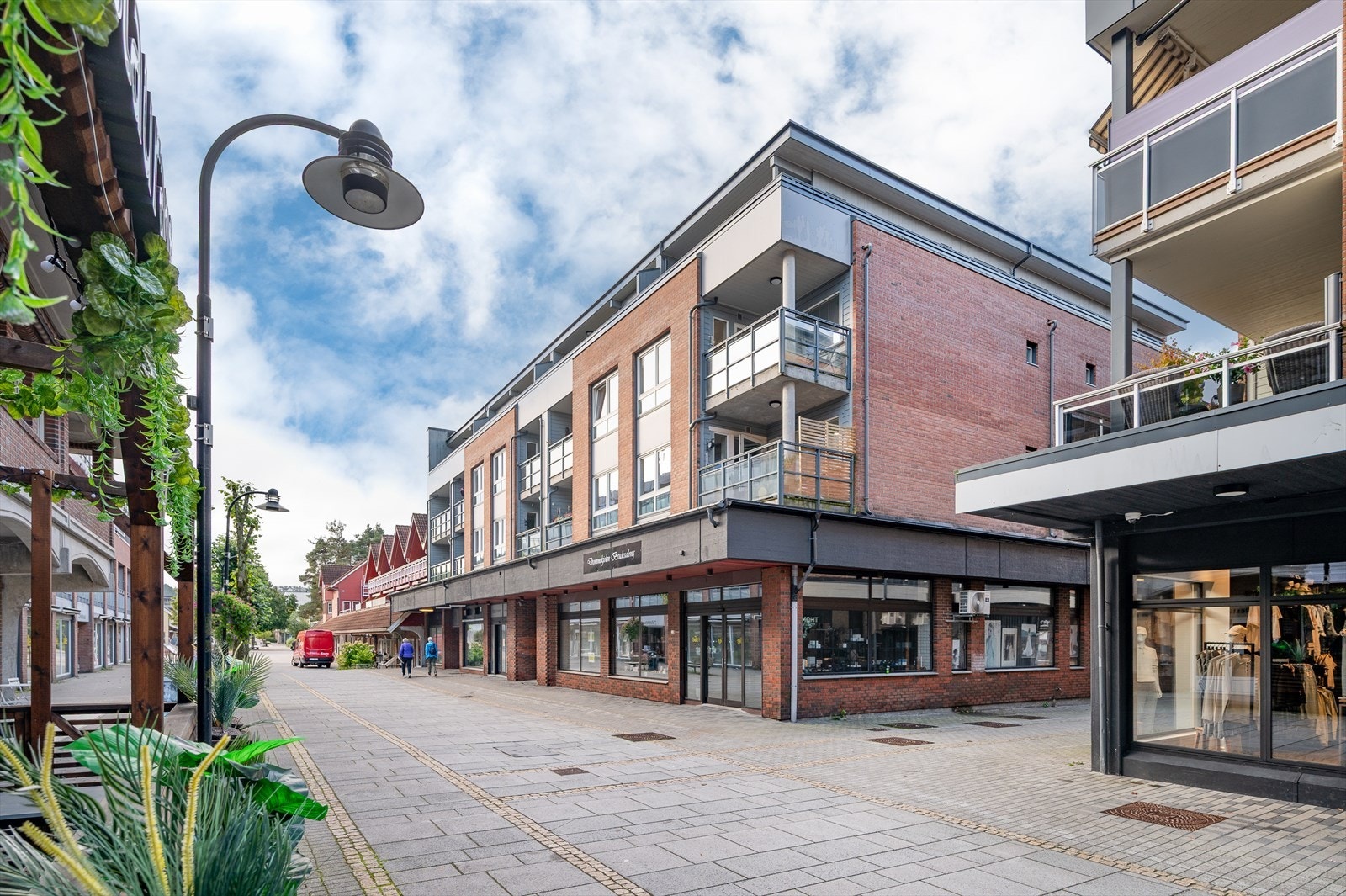 Meget sentralt - midt i smørøyet av Vennesla sentrum Galleribilde