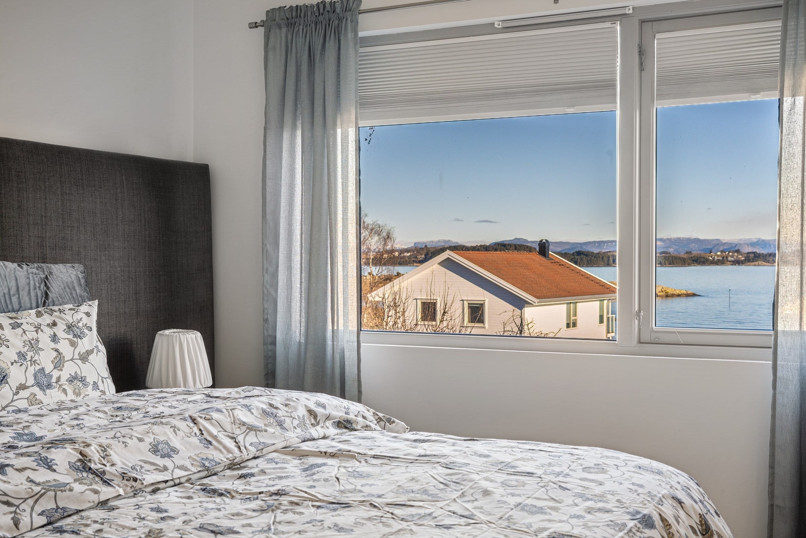 Tenk å våkne opp til denne utsikten hver morgen. Galleribilde