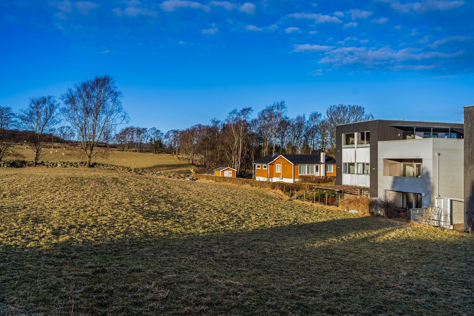 Rennesøys varierte natur inviterer til et aktivt friluftsliv rett utenfor døren. Galleribilde