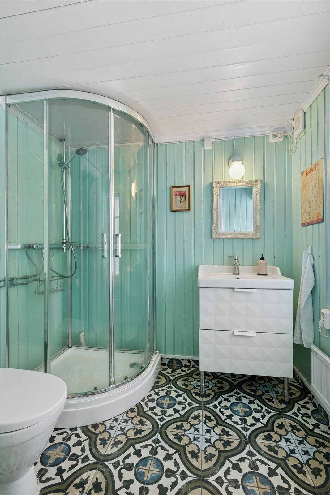 Baderom i hovedetasjen Galleribilde