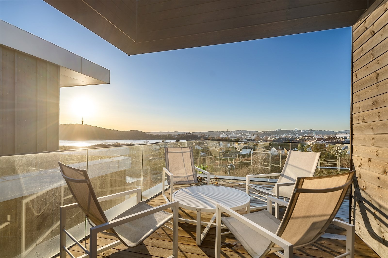 Fra terrassen i andre etasje Galleribilde