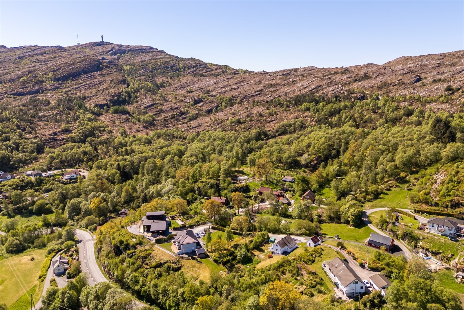 Området byr på gode turmuligheter - blant annet Pyttane og Liatårnet. Galleribilde