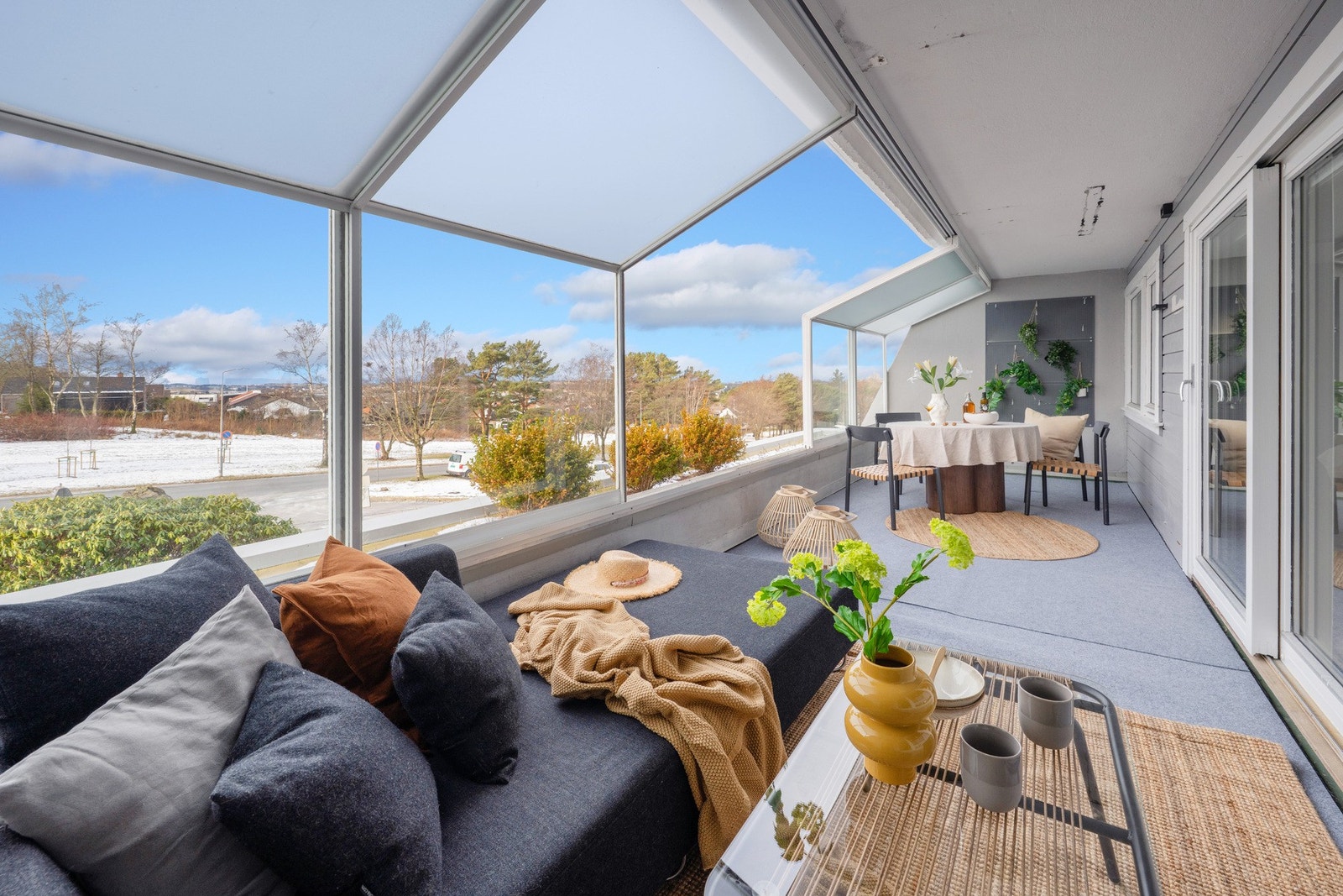 Velkommen til toppen av Morgedalsveien på Tjensvoll. Et rolig område, som samtidig oppleves som sentralt med nærhet til det meste. Galleribilde