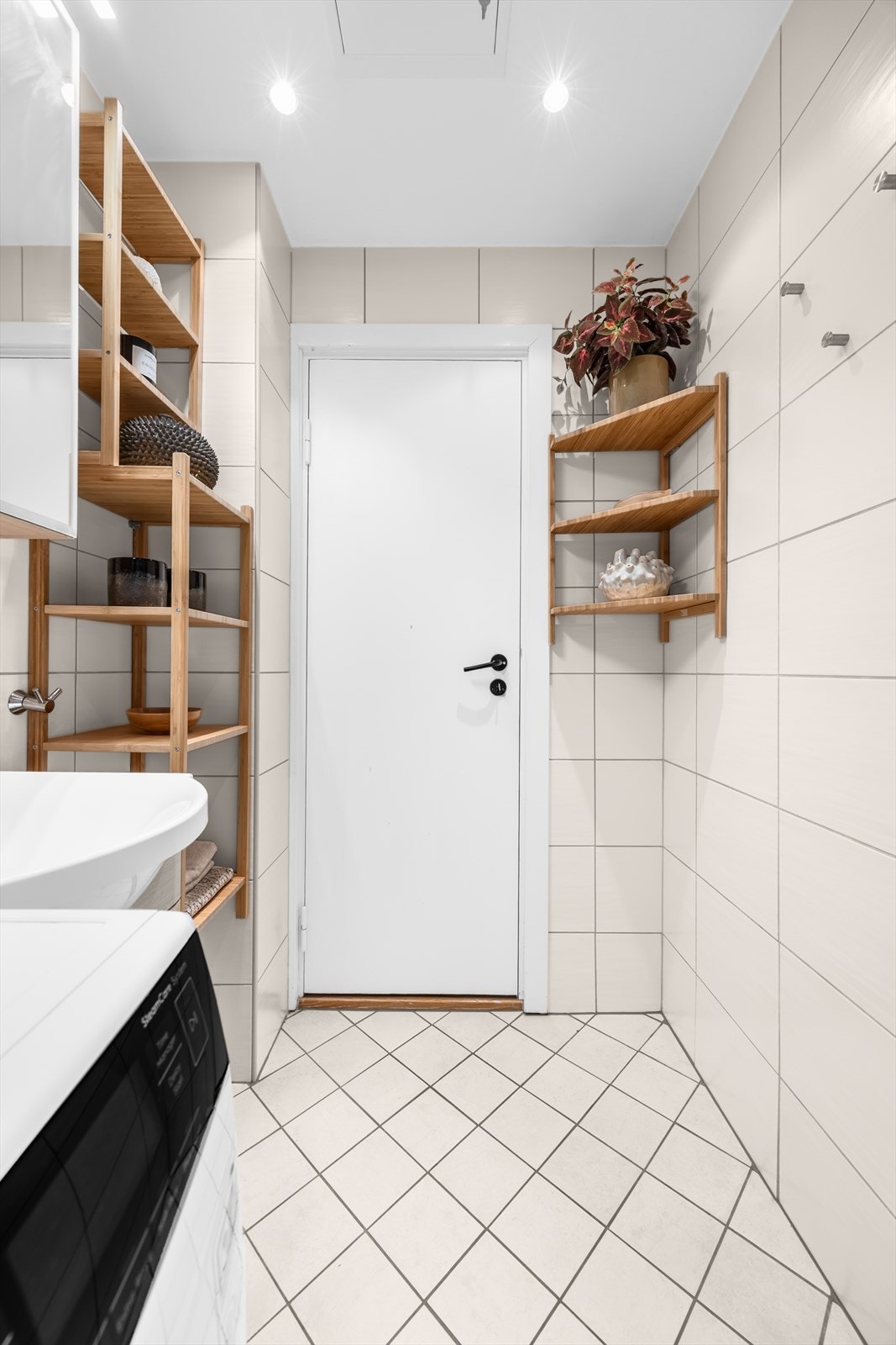 Varmekabler i gulvet gir en behagelig komfort. Galleribilde