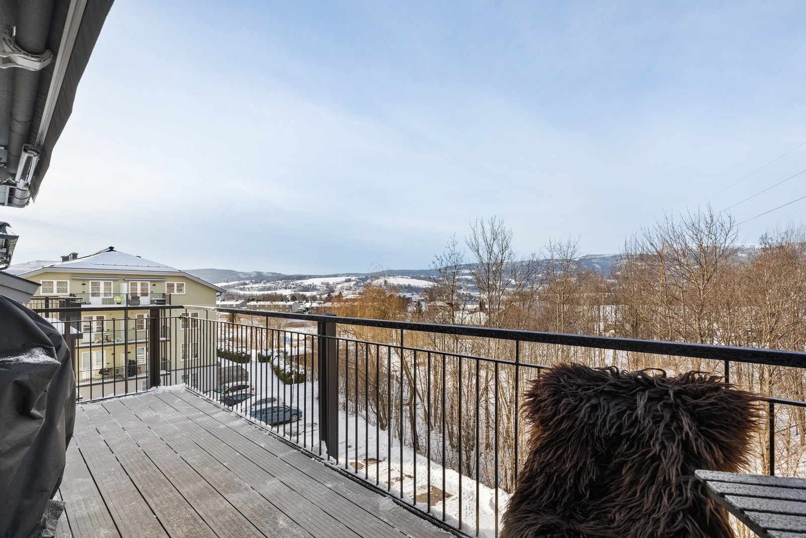 Her er det fin plass til ønsket utemøblement Galleribilde