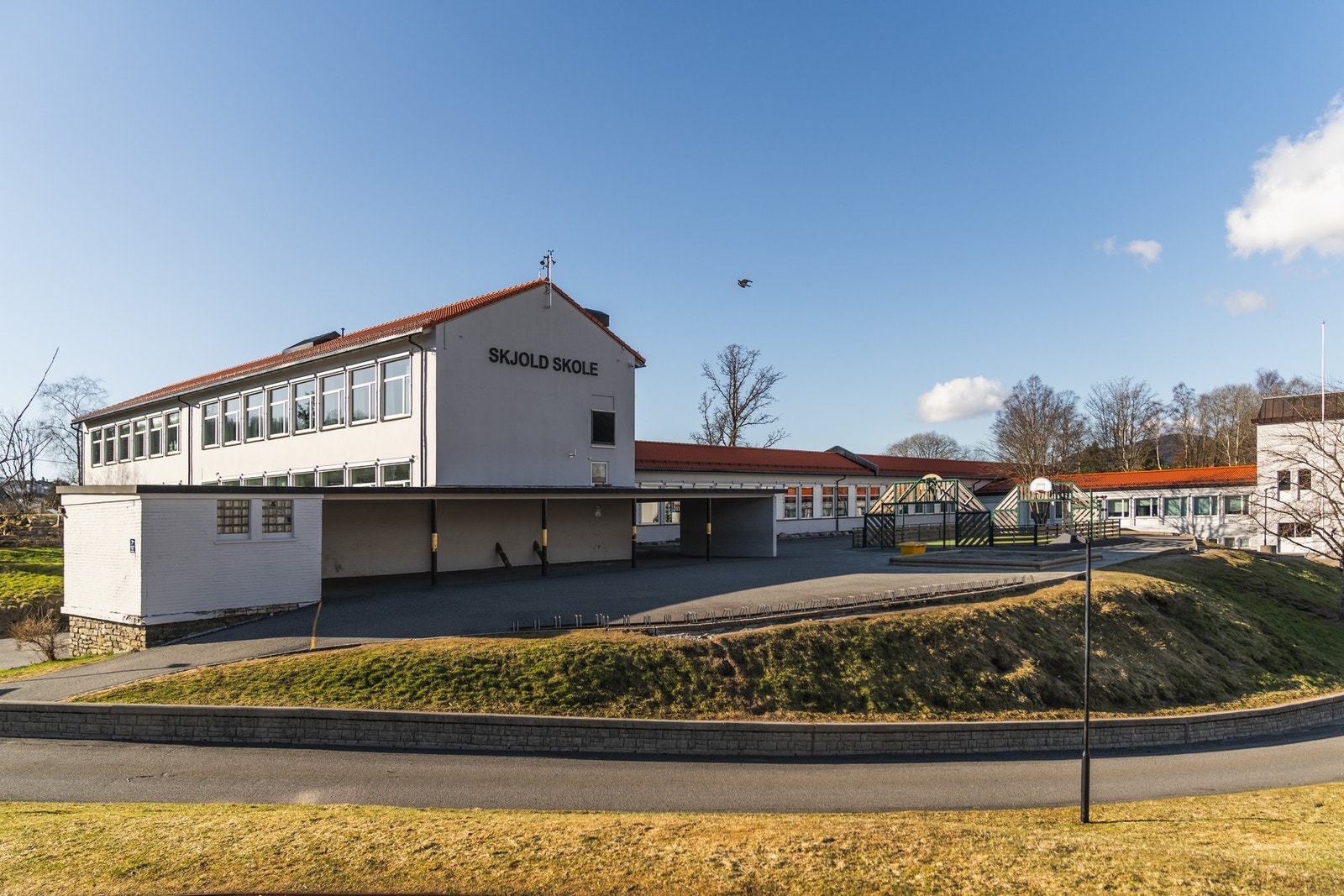 Skjold skole ligger i gangavstand fra boligen. Galleribilde