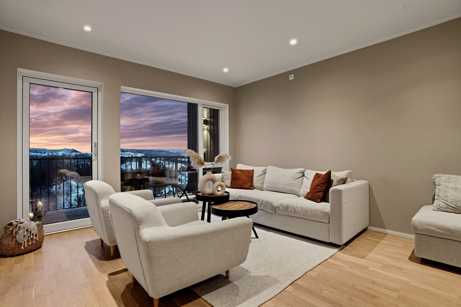 Velkommen til Almandinveien 34! Foto: Arild Brun Kjeldaas Galleribilde