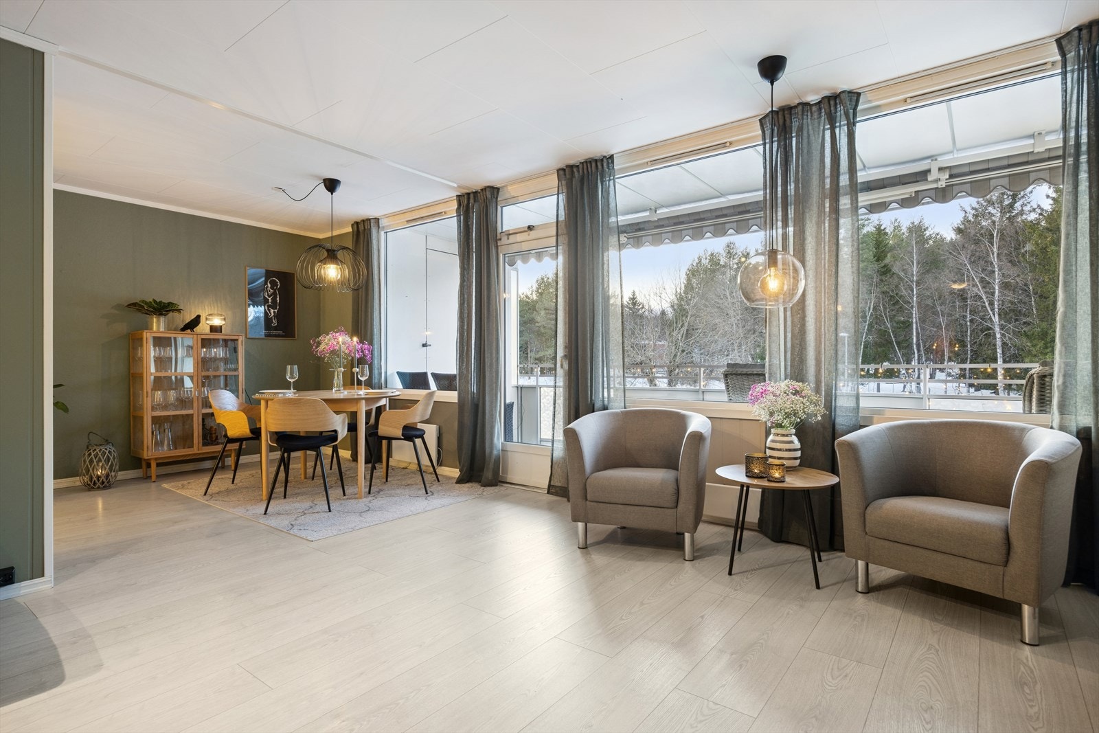 Rommets gode størrelse gjør det enkelt å møblere etter egne ønsker og behov. Galleribilde