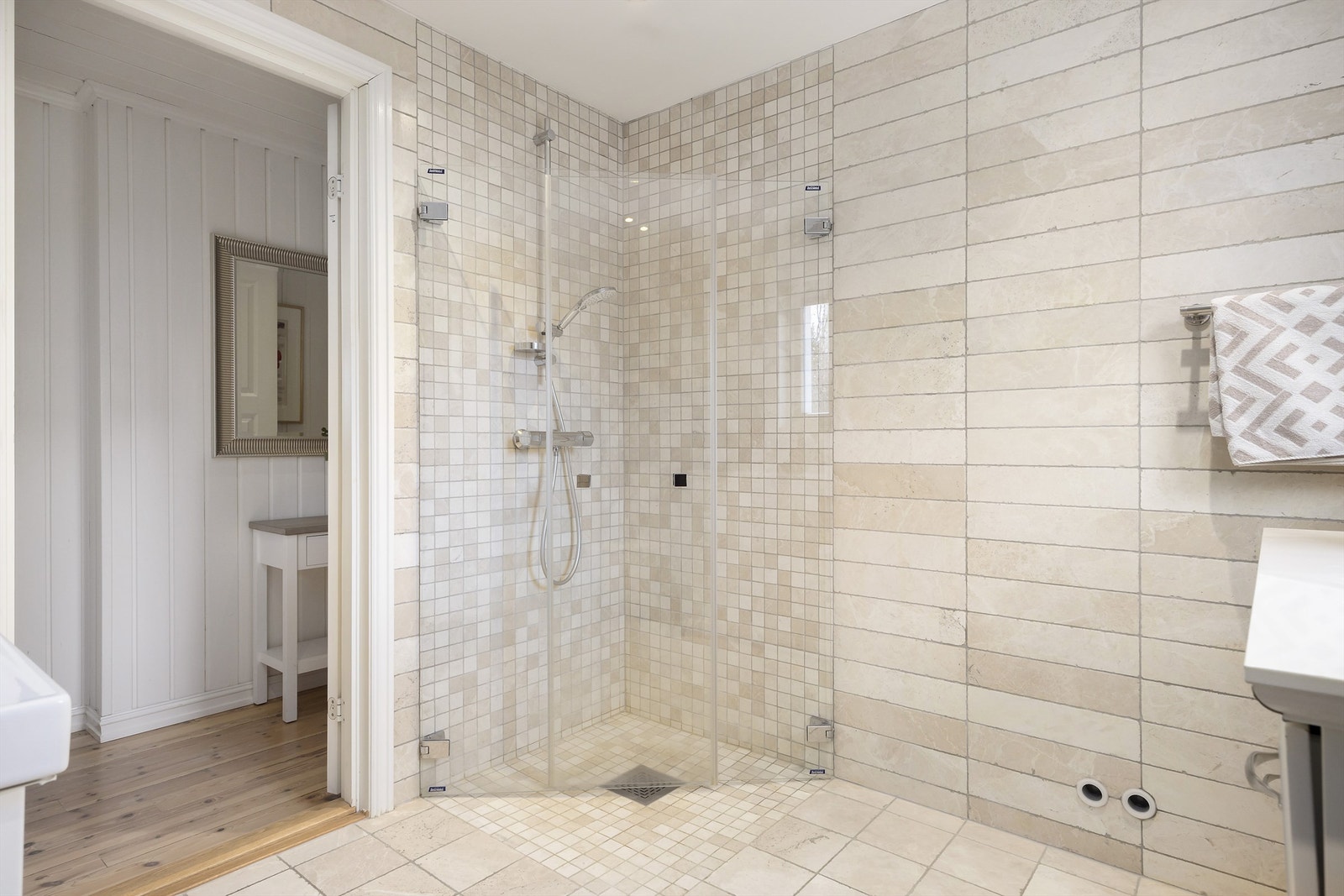 Badet har opplegg for eventuell montering av badekar Galleribilde