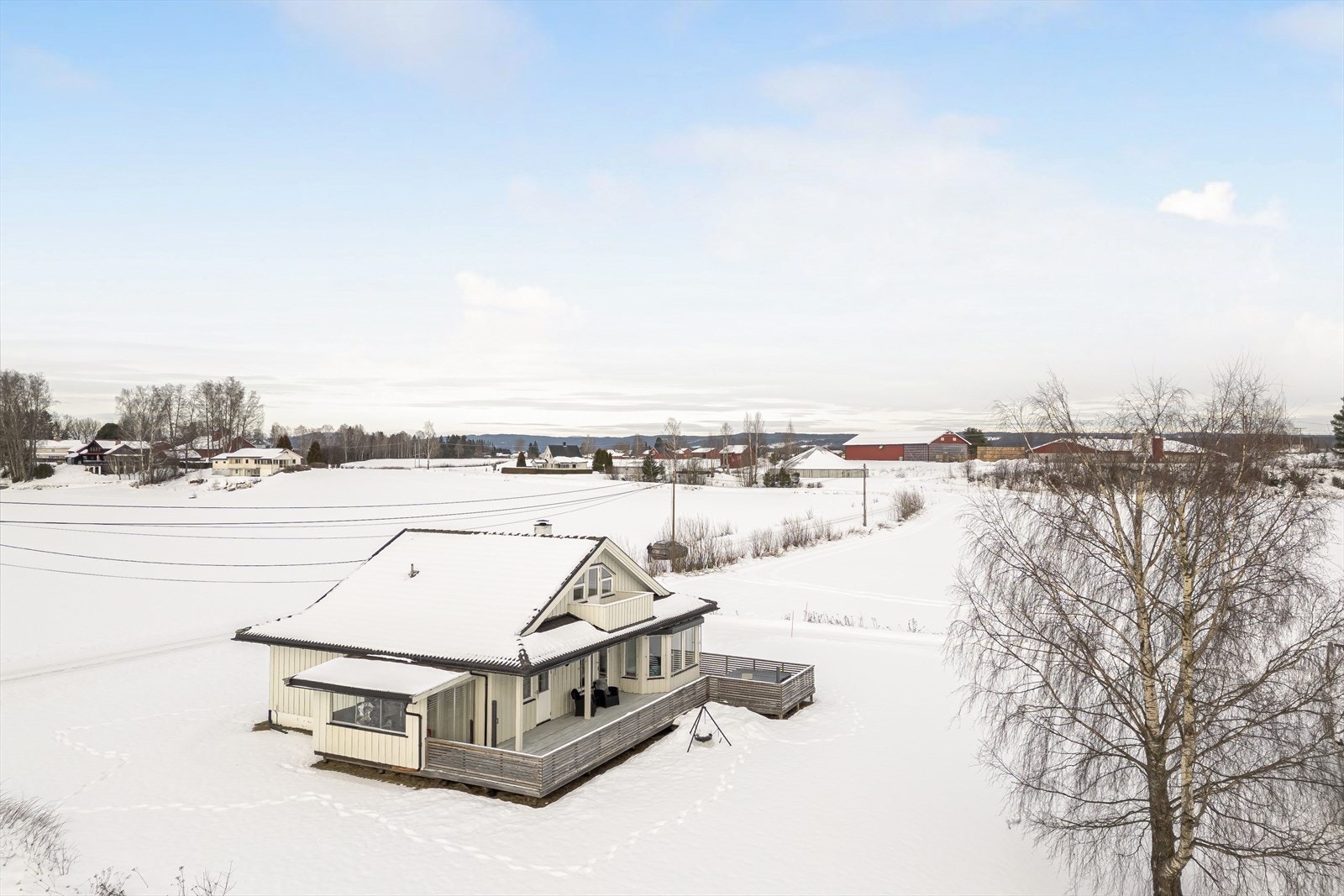 Usjenert og landlig beliggenhet. Galleribilde