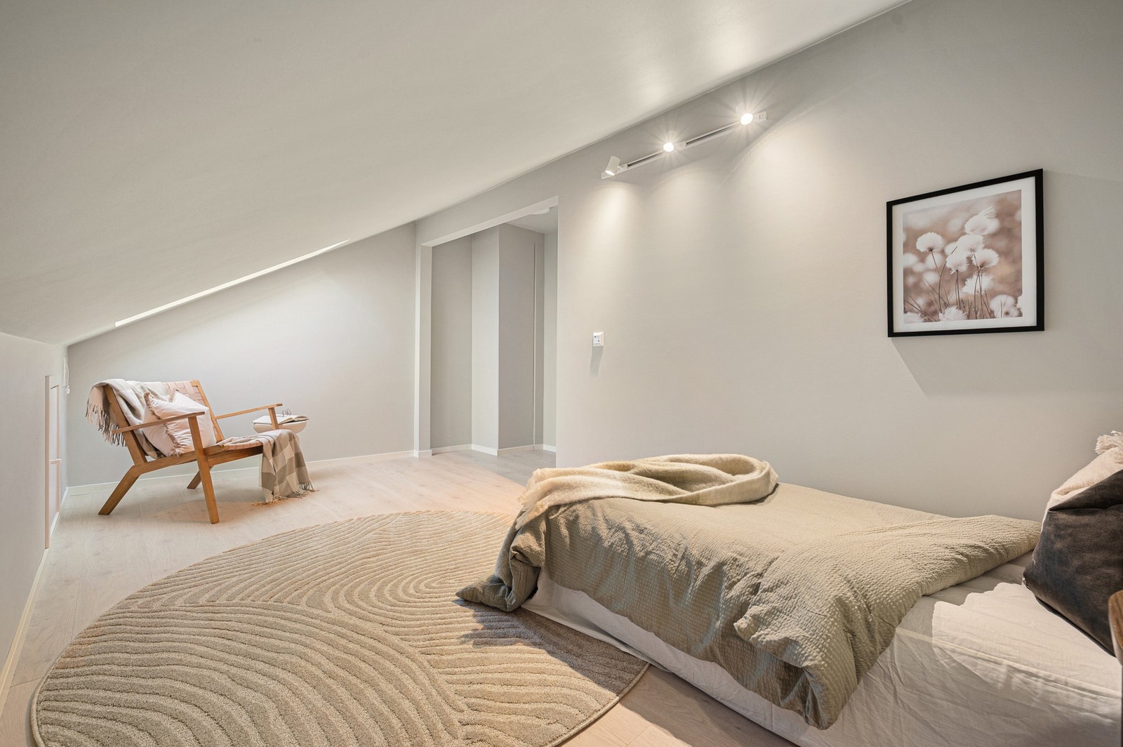 Soverom loftsetasje. Galleribilde