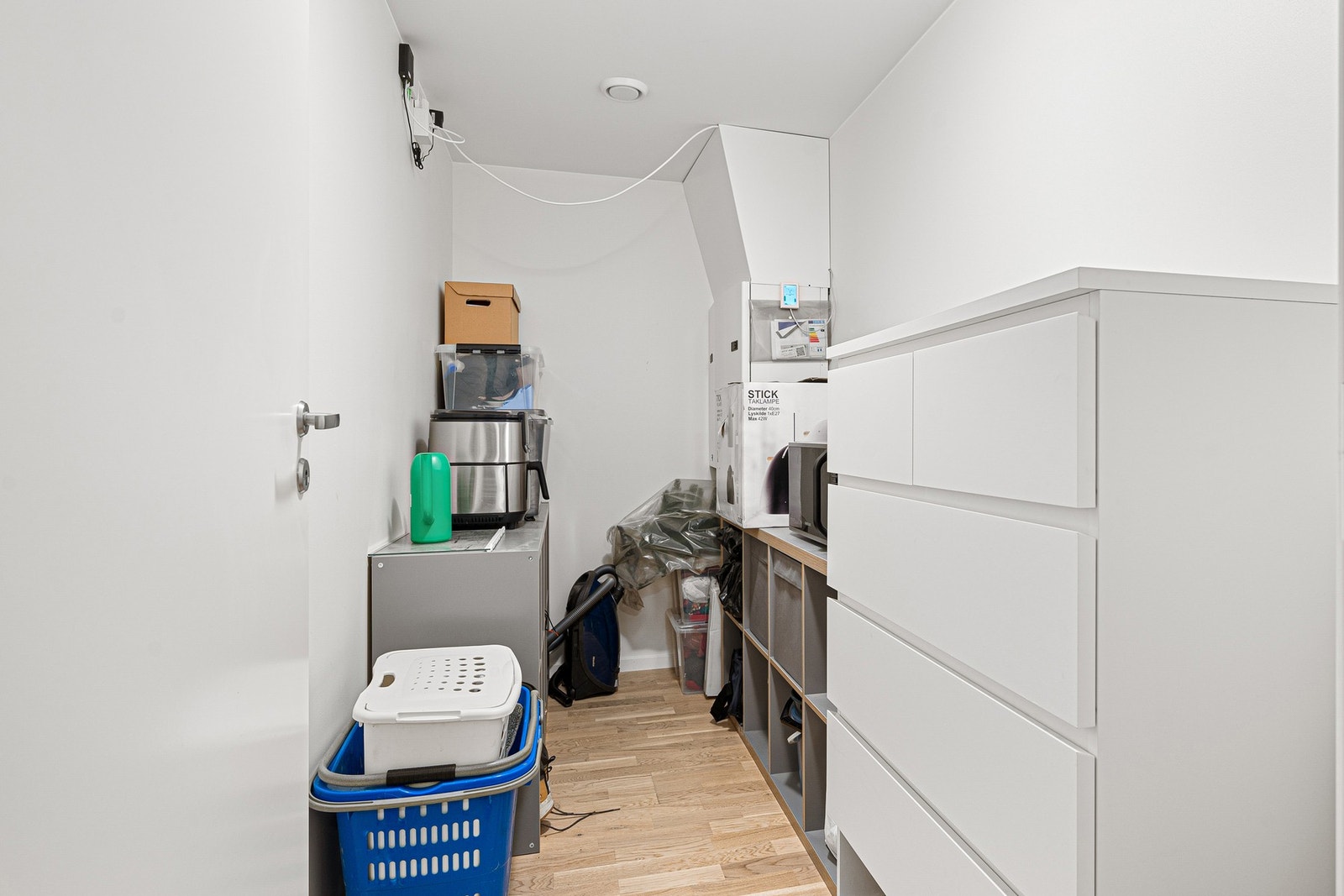 Romslig innvendig bod på 4,7m². Galleribilde