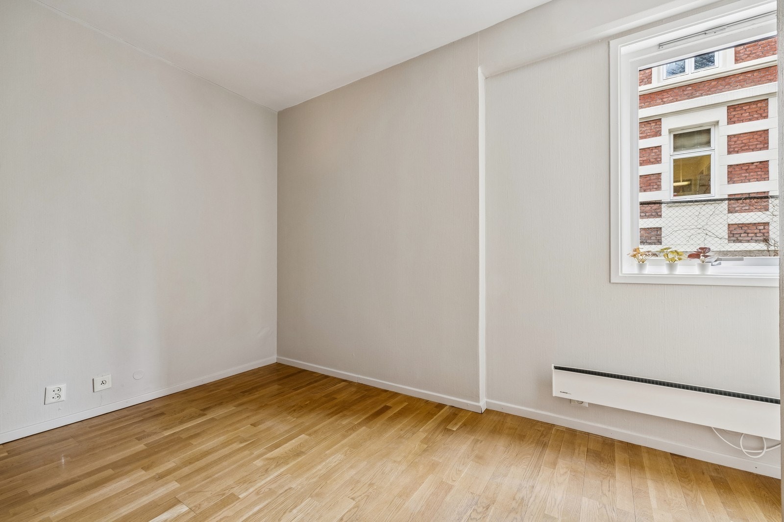 God plass til seng. Galleribilde