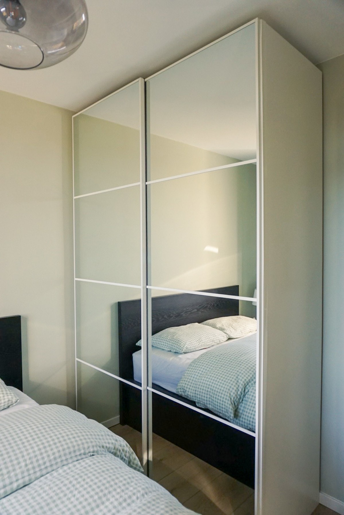 Det medfølger en praktisk PAX garderobe. Galleribilde