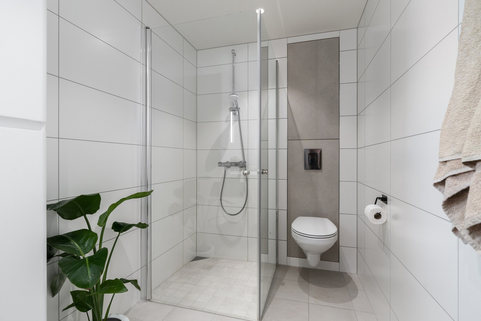 Badet har fått tilstandsgrad 0 i tilstandsrapport fra takstmann. Galleribilde