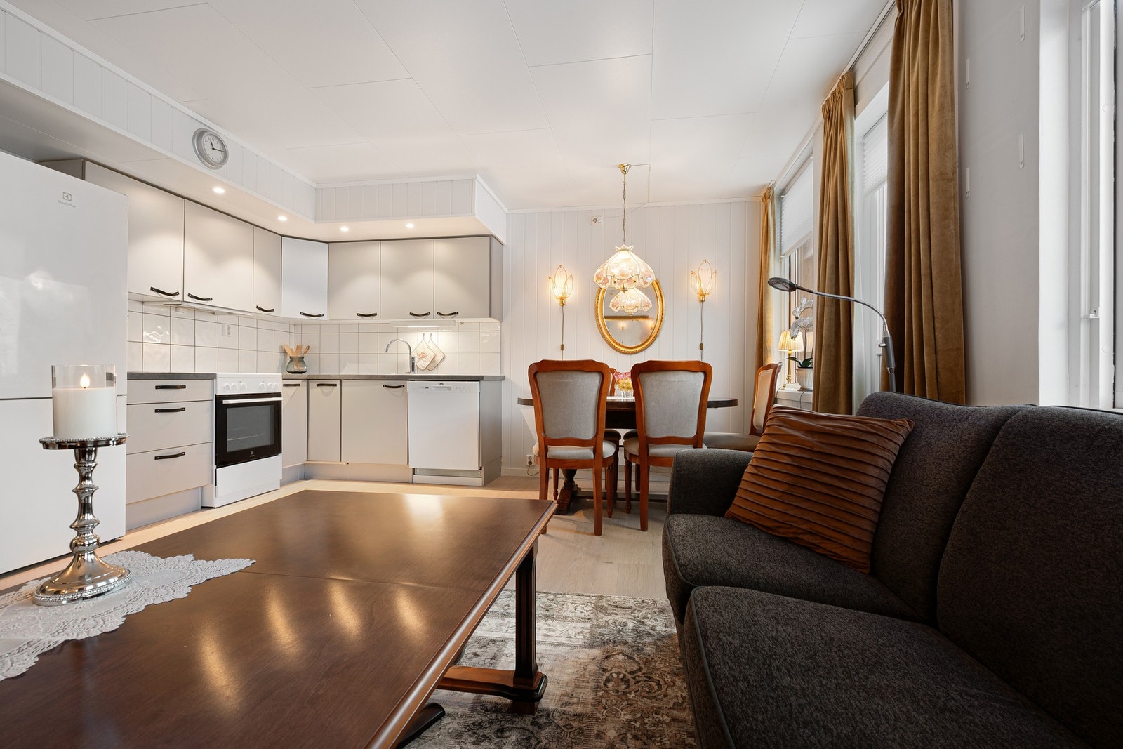 Praktisk 2-roms leilighet i Bygården Borettslag i Harstad sentrum Galleribilde