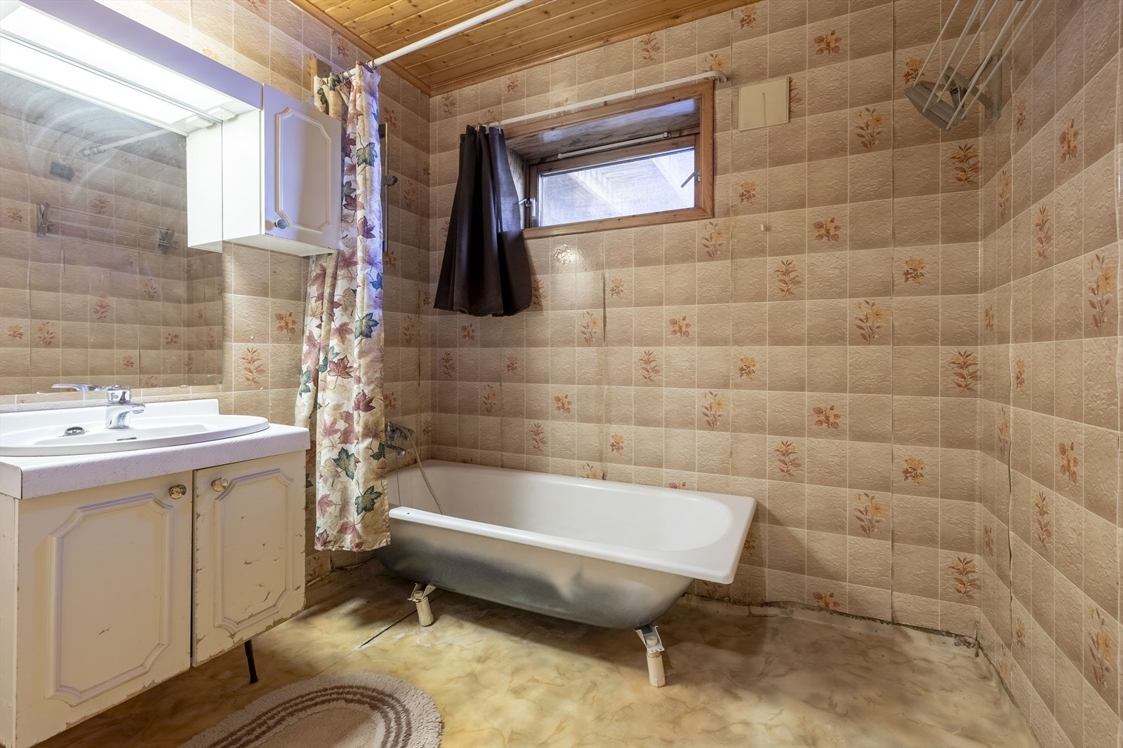 Underetasje Bad Galleribilde