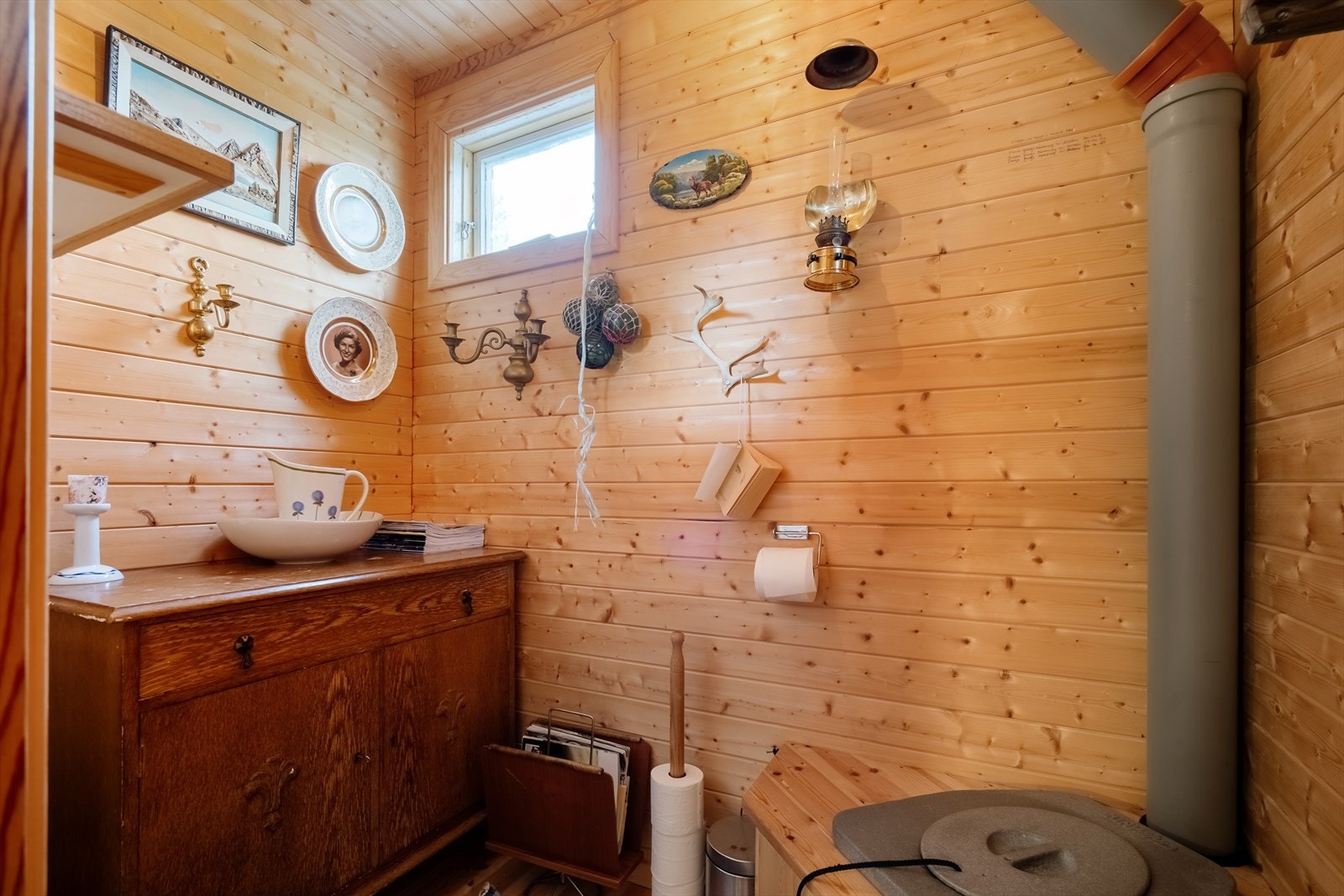 Toalettrom Galleribilde