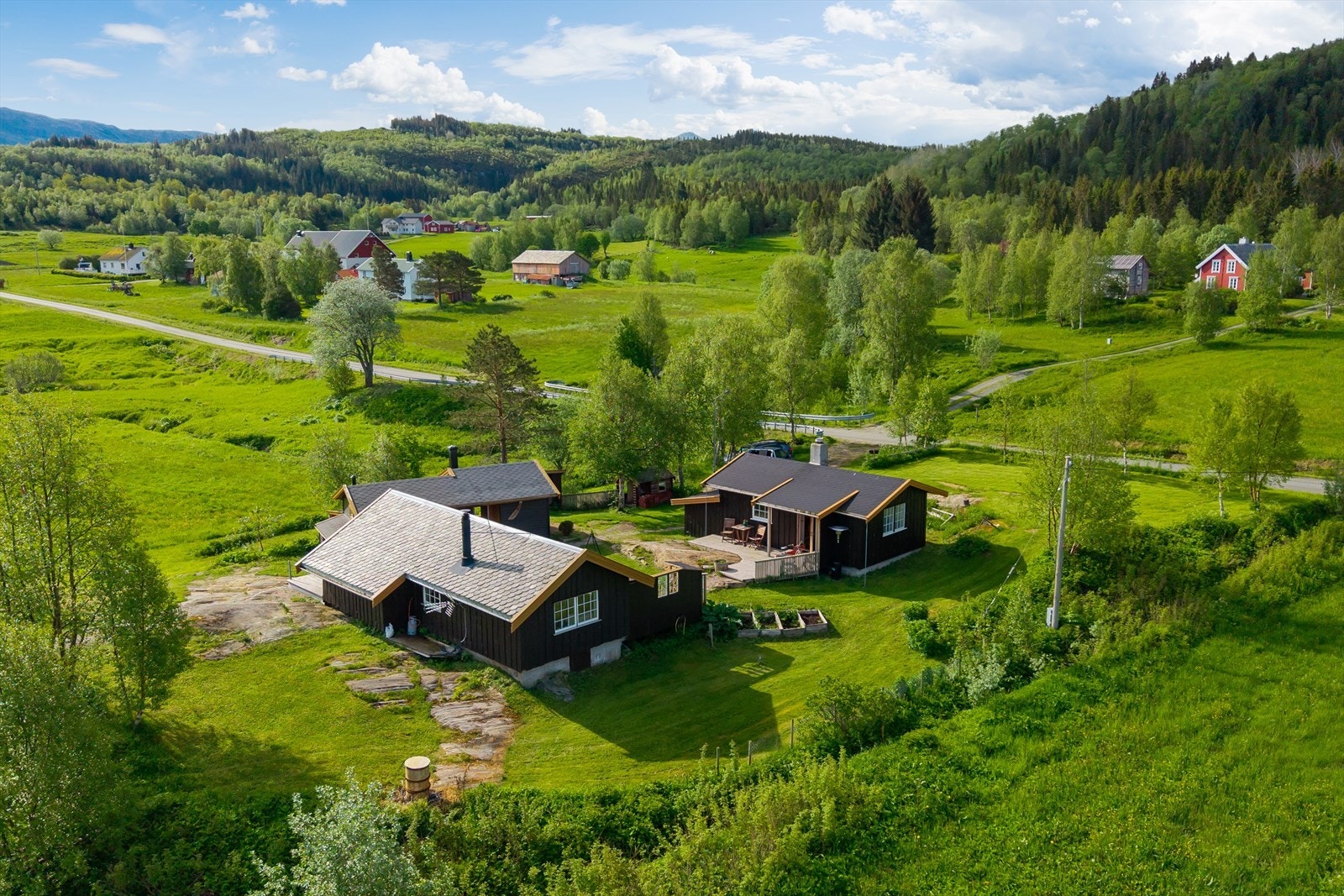 Velkommen til Forstrandveien 144 - En vakker fritidseiendom på Forstranda, presentert av Aktiv Eiendomsmegling v/ Stevan Vukovic Galleribilde