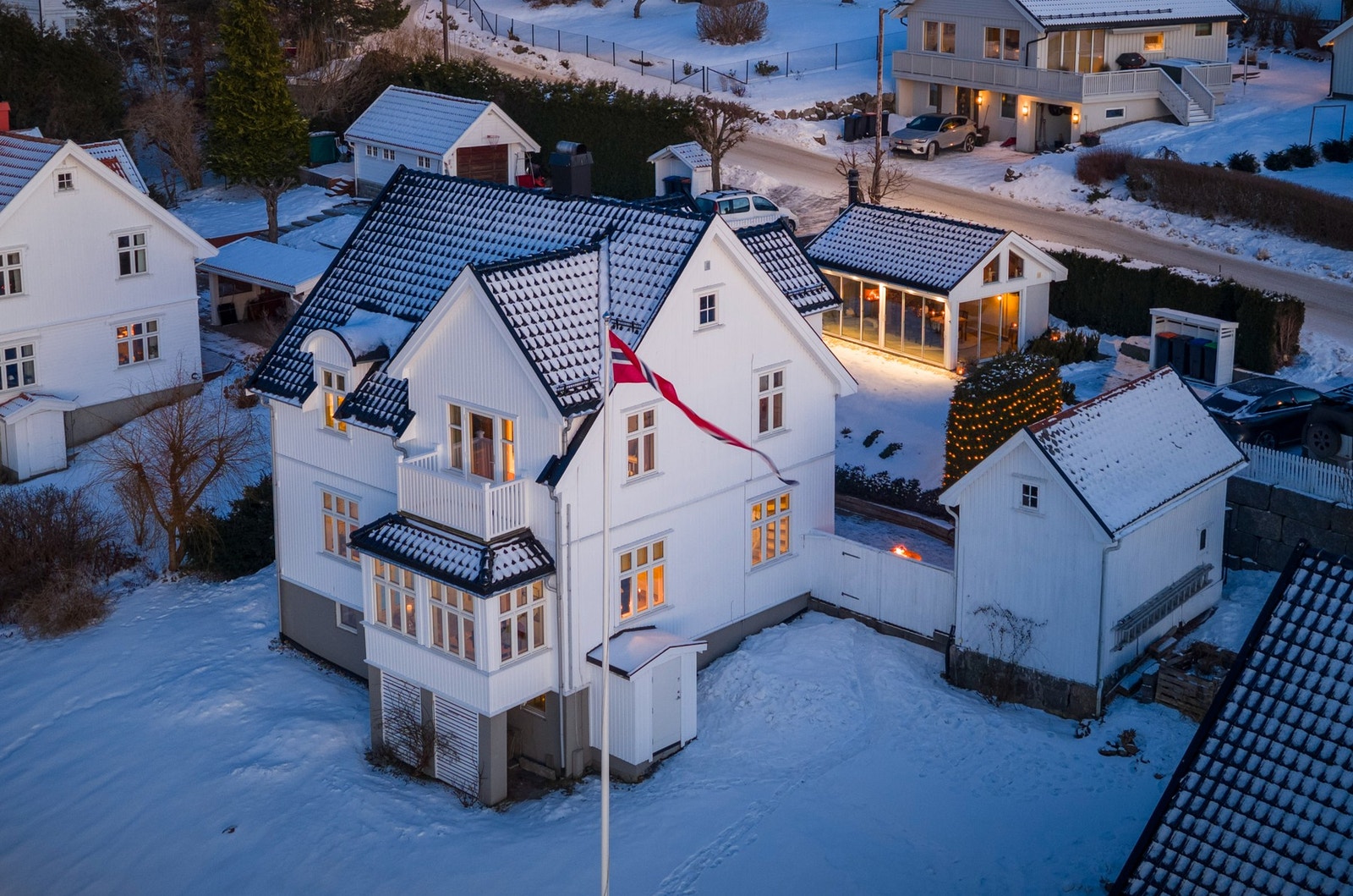 EIE eiendomsmegling ønsker velkommen til Nyveien! Galleribilde