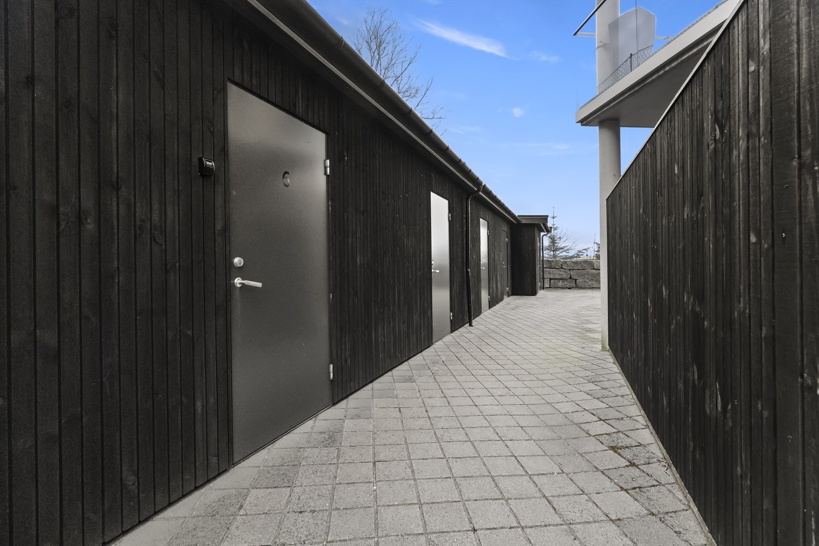 Det er også ei stor sportsbod på 5,4m² Galleribilde