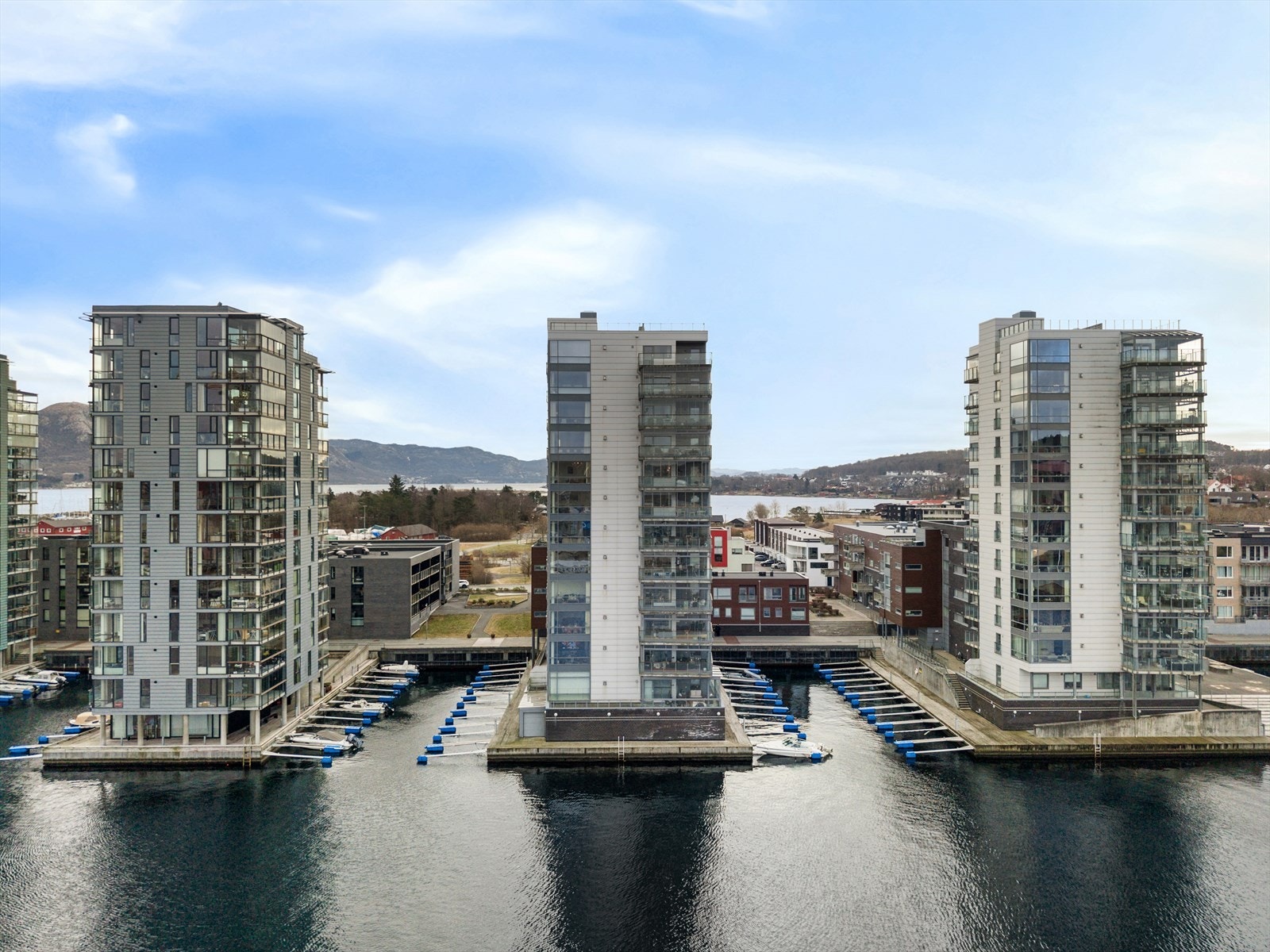 Uteområde. Galleribilde