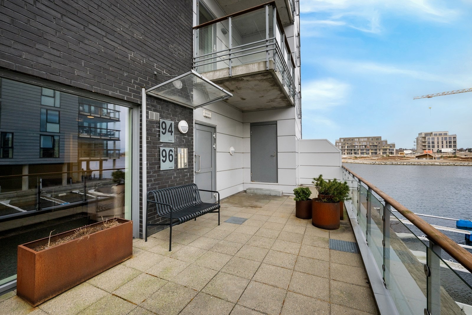 Uteområde. Galleribilde