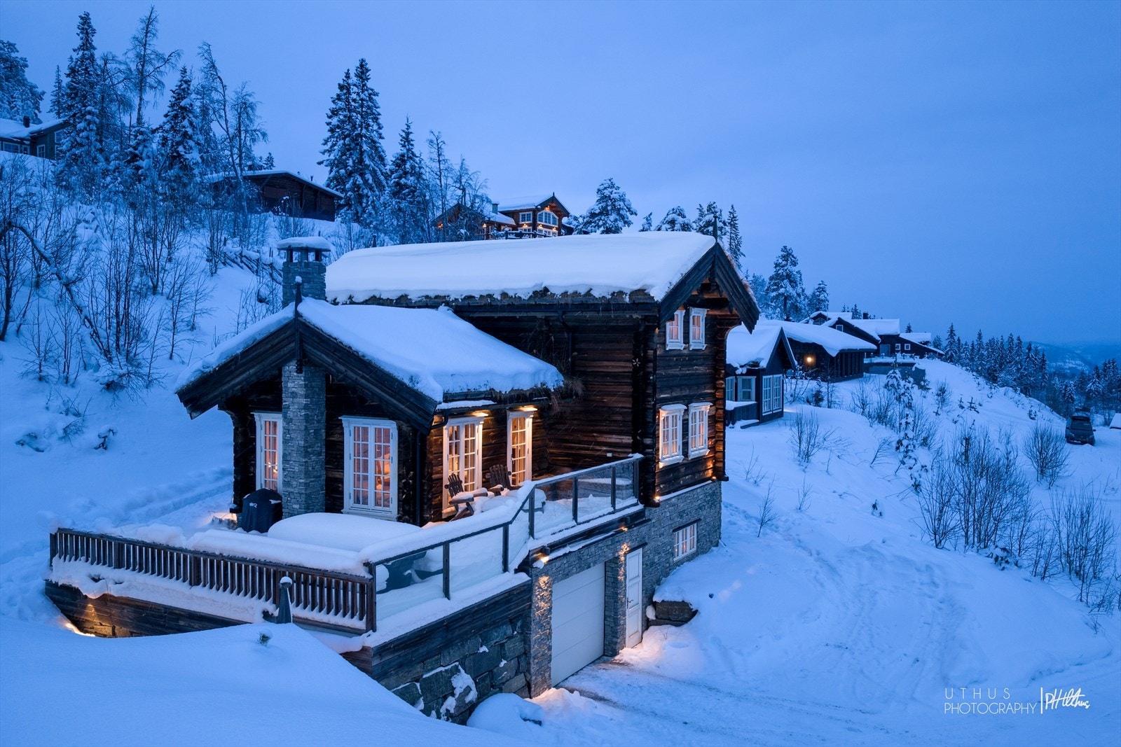 Terrasse på 37 kvm med utgang fra stue Galleribilde