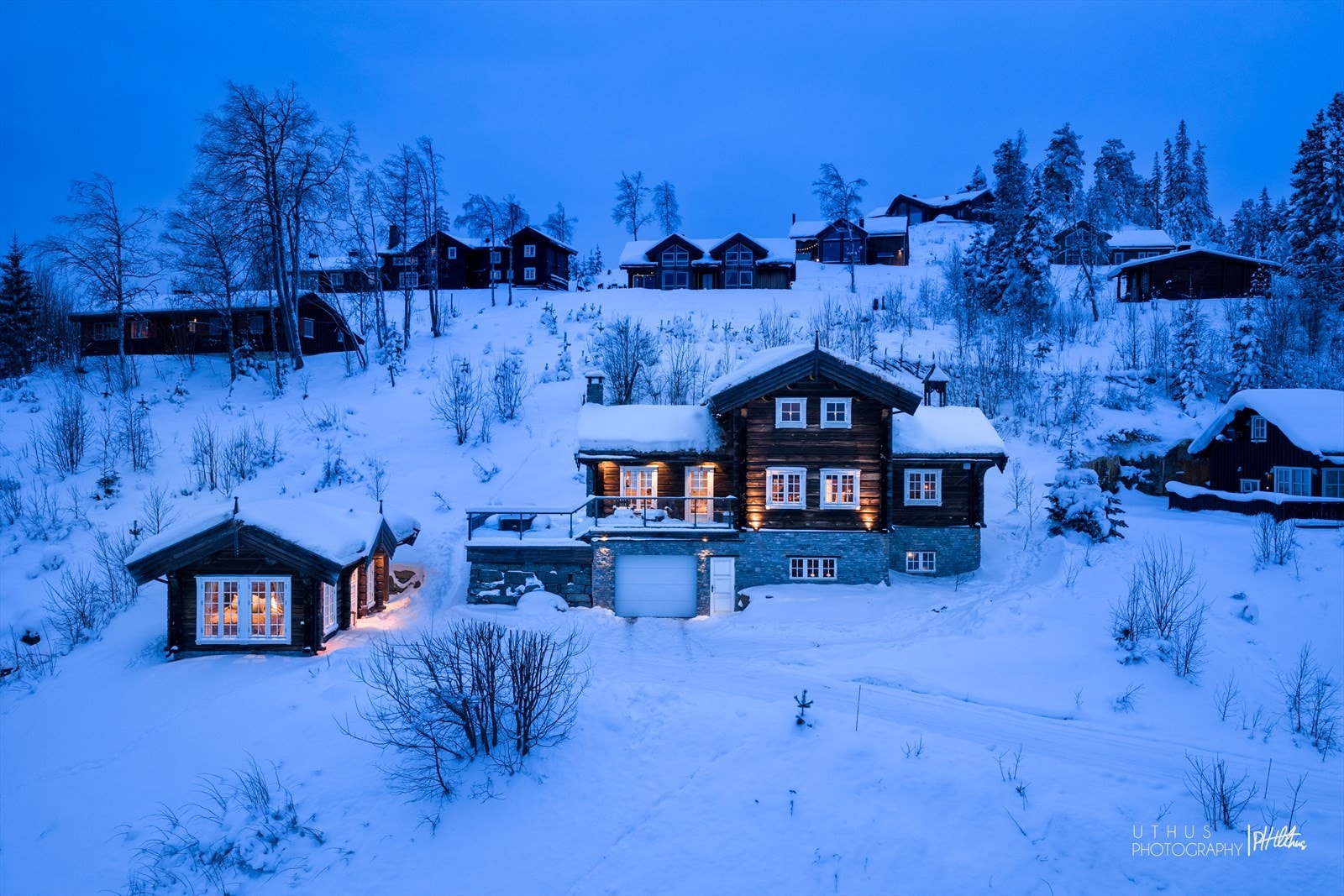 Hytten går over tre plan Galleribilde