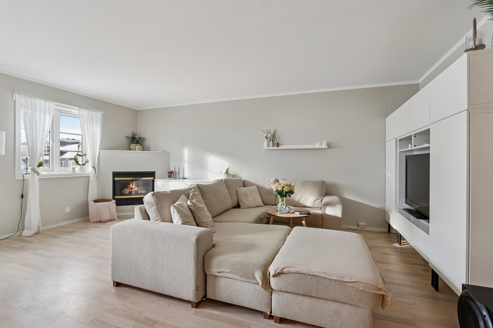 Lys og trivelig leilighet midt i Revetal Galleribilde