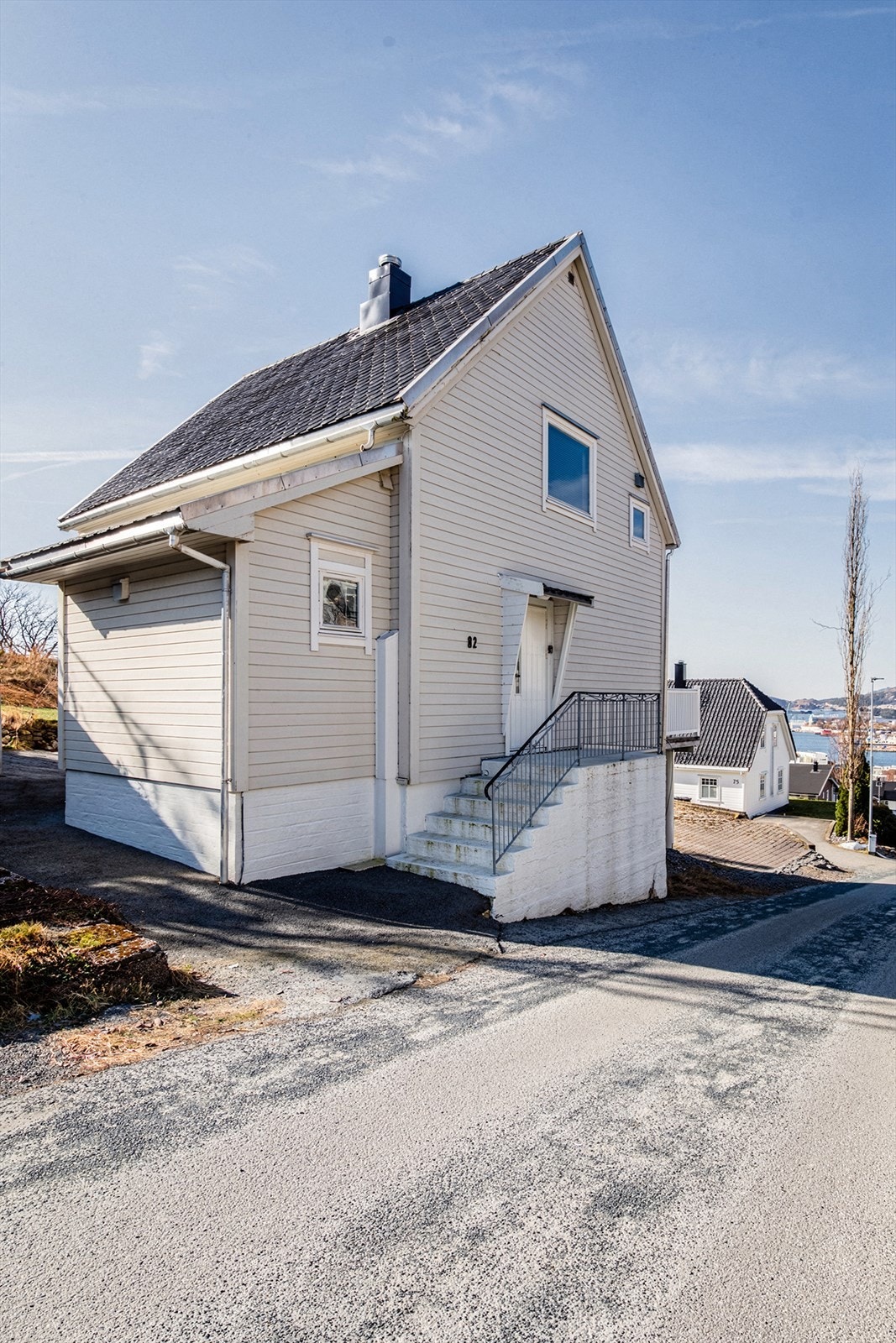 Boligens andre inngangsparti Galleribilde