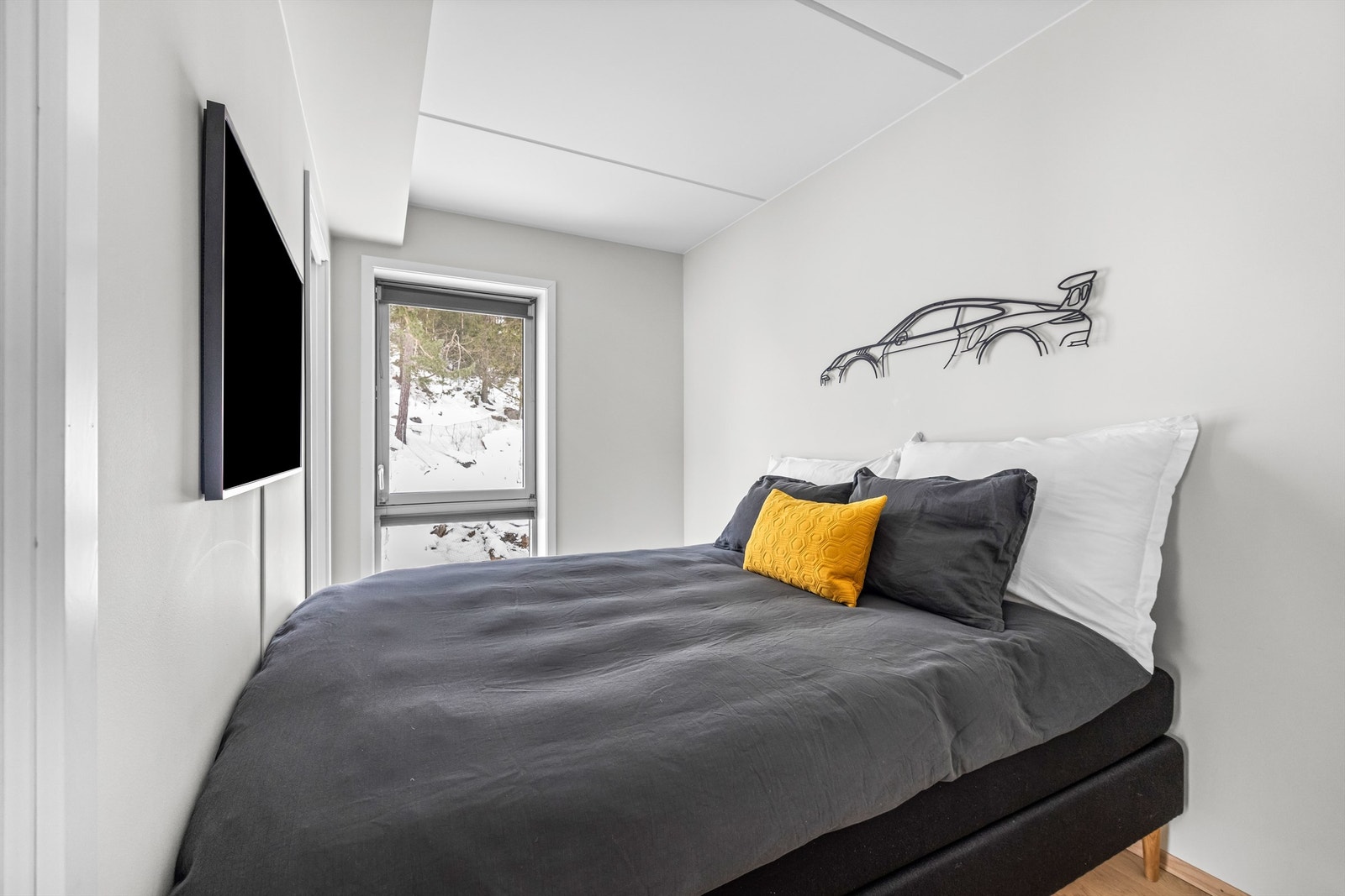 Rommet er vendt mot et rolig område, skjermet for trafikk. Galleribilde