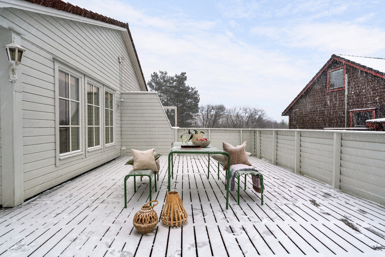 Her har man mange muligheter for møblering. Det er gode solforhold fra morgen til kveld. Galleribilde