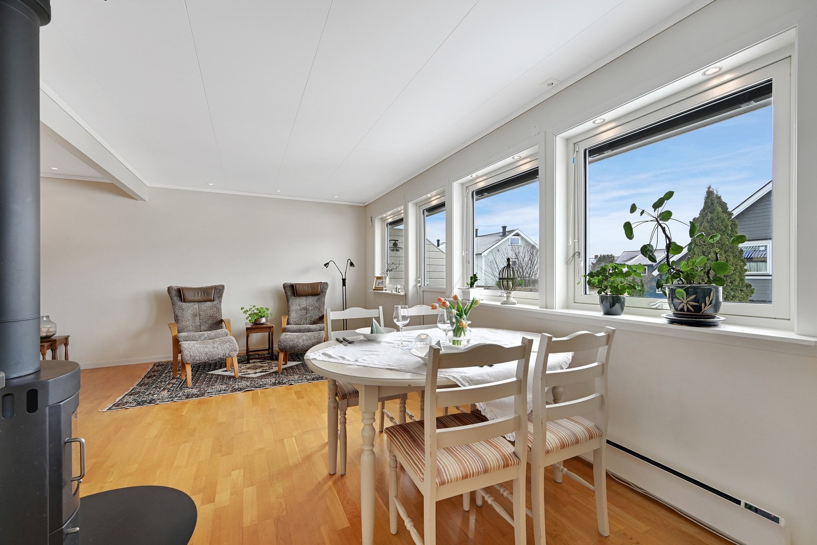 Store vindusflater også her Galleribilde