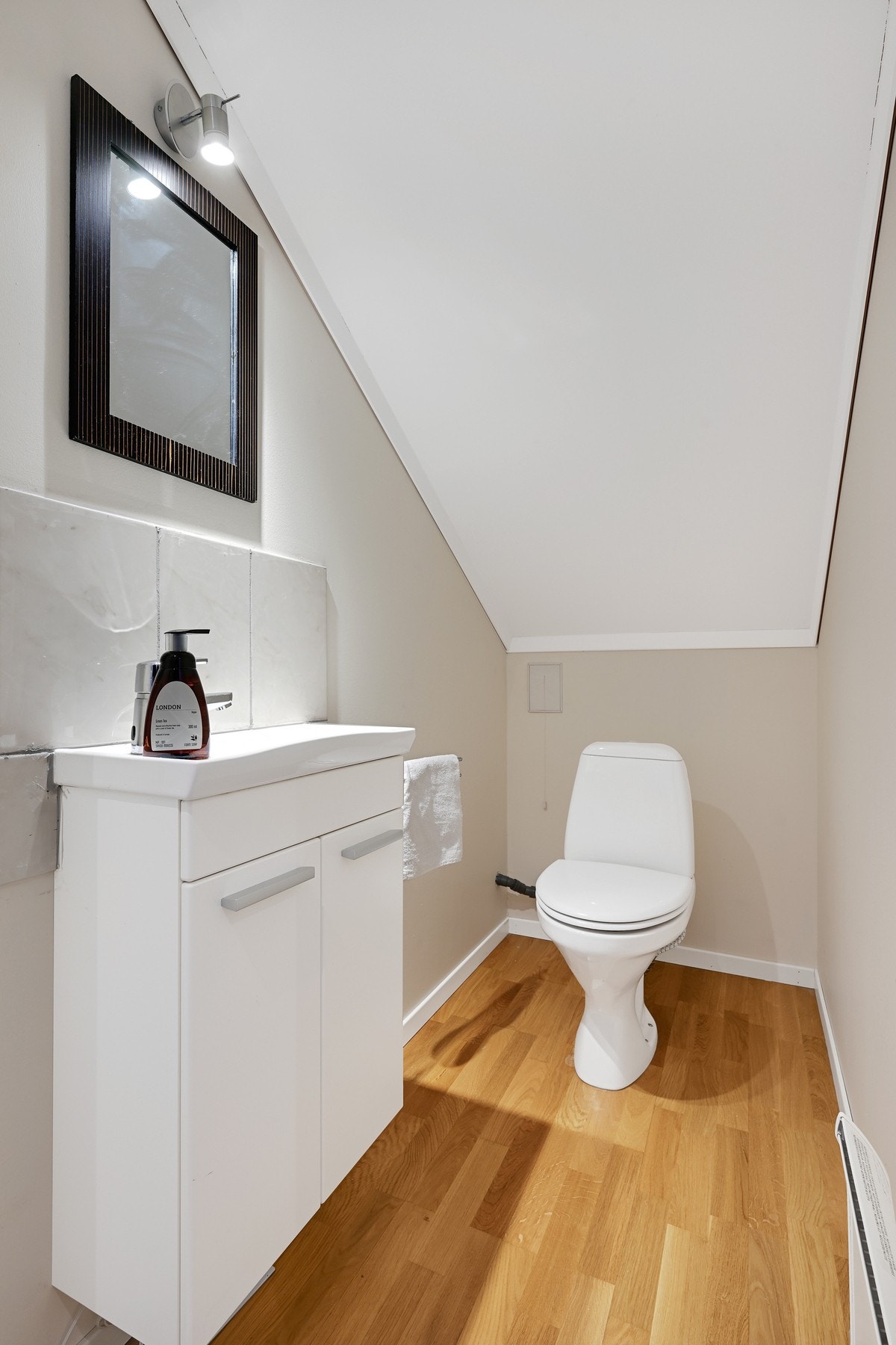 Wc-rom også i denne loftsetasjen Galleribilde