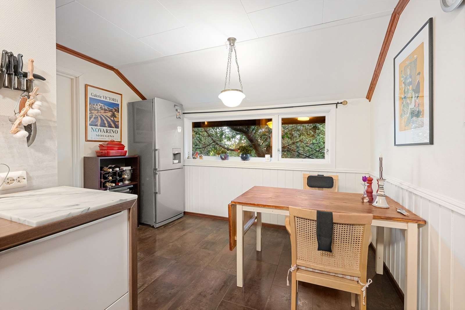 God plass til spisebord Galleribilde