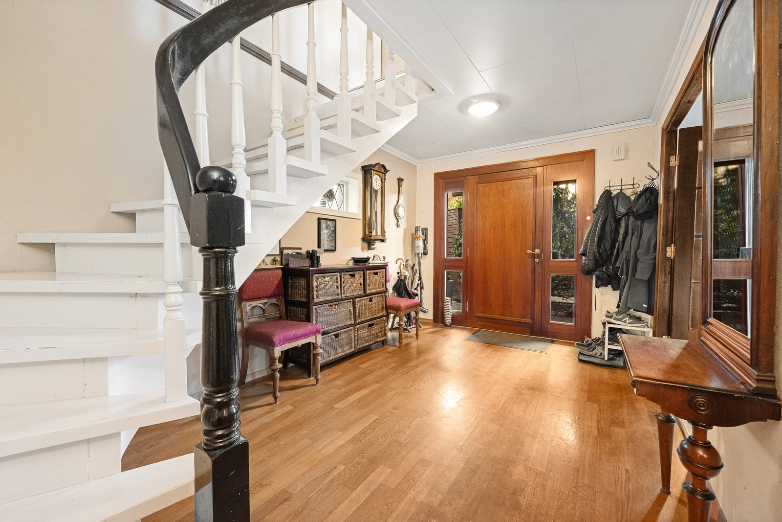 Entré/gang Galleribilde