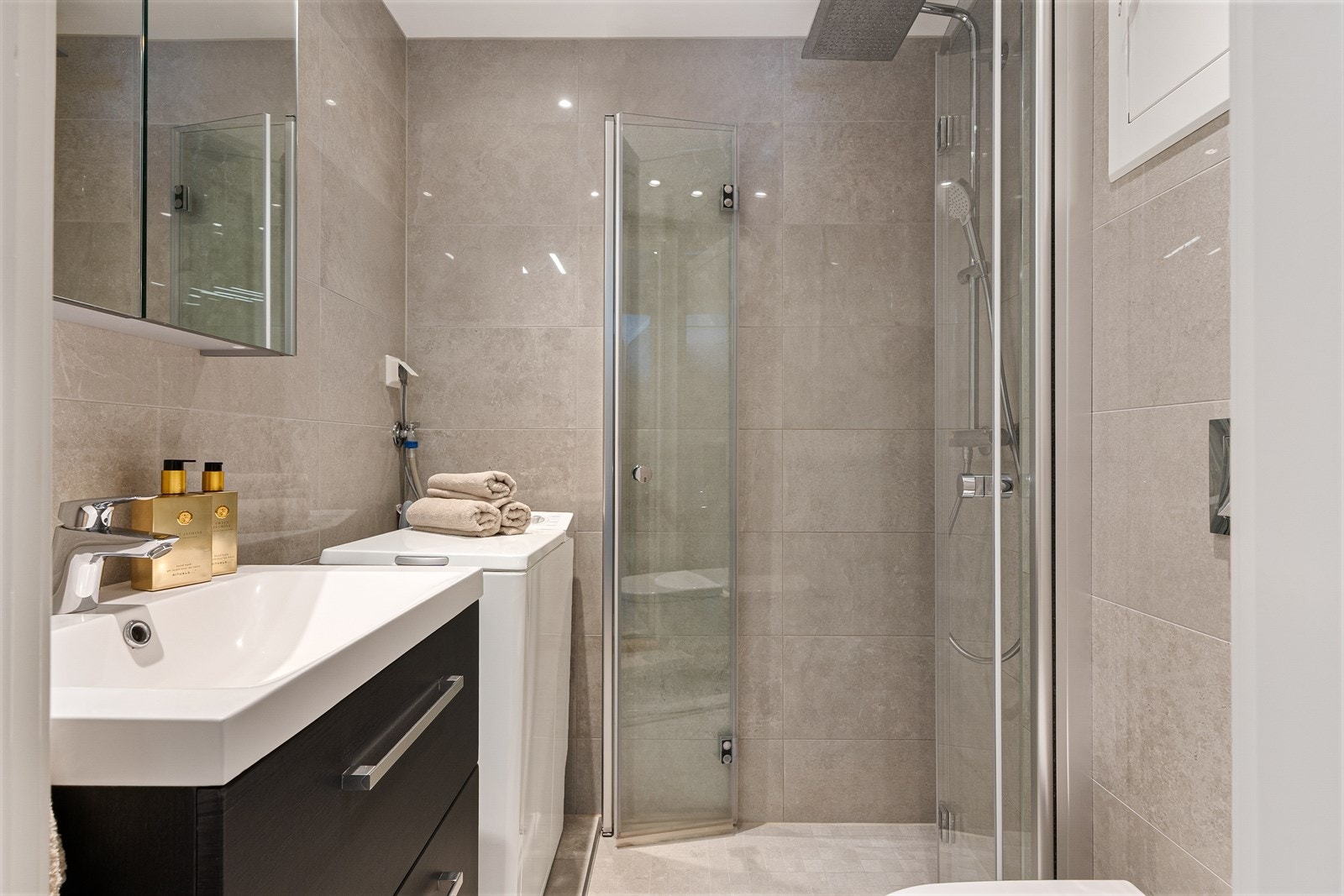 Helfliset bad som ble oppgradert i 2017! Galleribilde