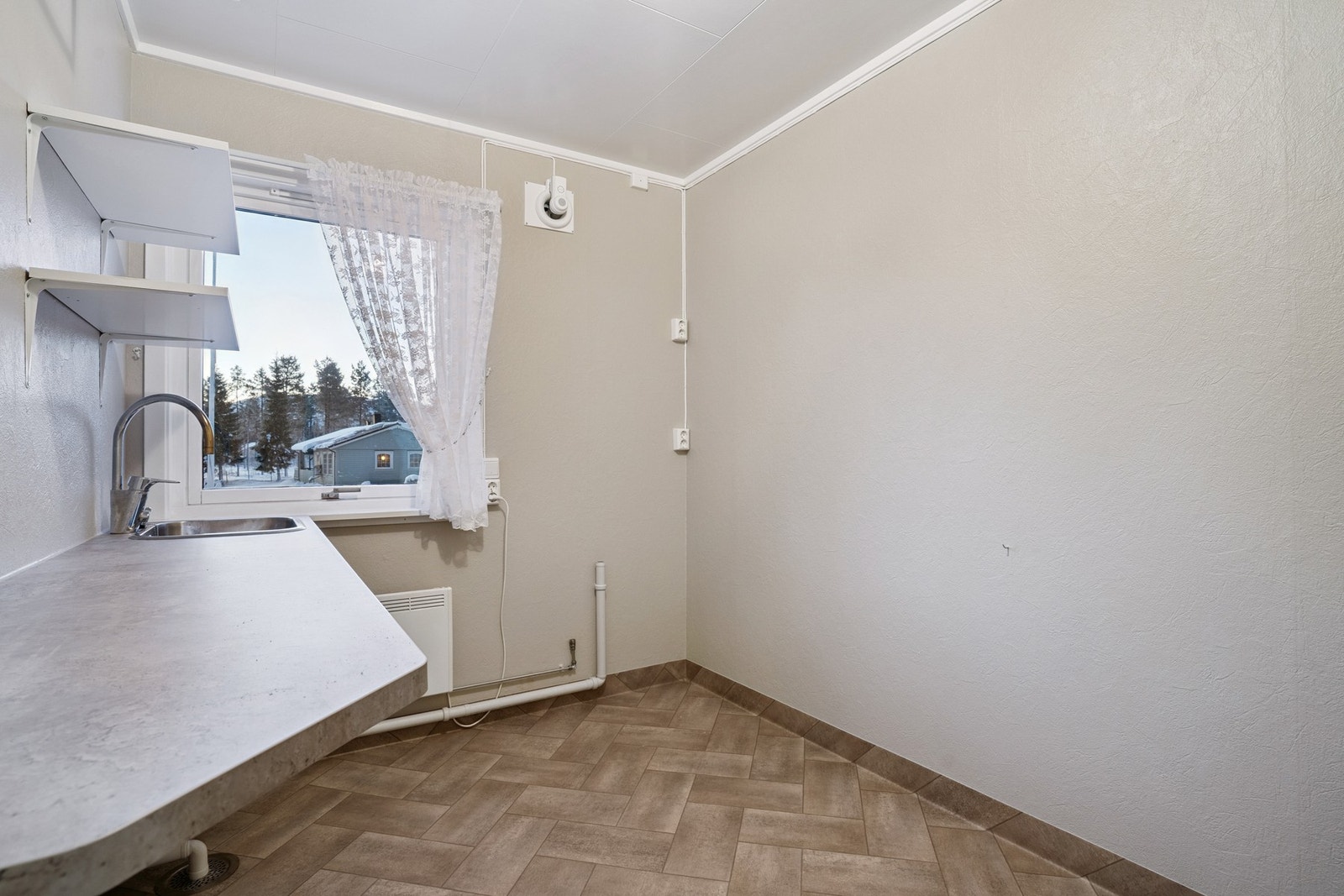 Vaskerom Galleribilde