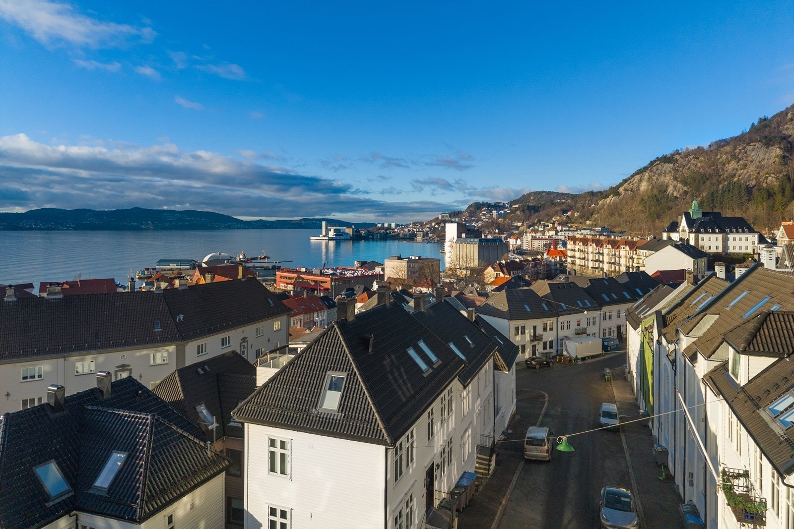 Sentralt men samtidig tilbaketrukket mas og jag. Galleribilde