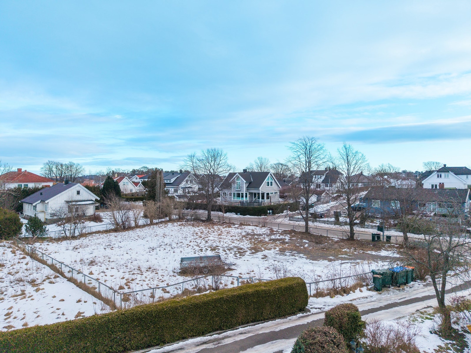 Føynland er en idyllisk øy i den nordøstre delen av Færder kommune i Vestfold, med god broforbindelse til både Nøtterøy og Husøy. Galleribilde