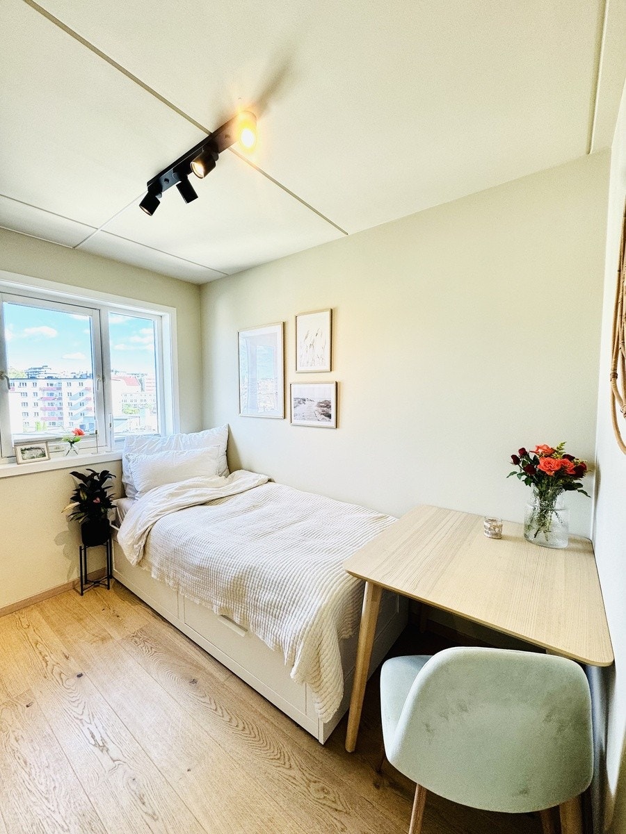 Arbeids- og spiseplass. Galleribilde