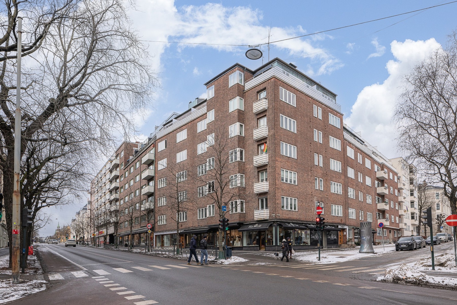 Her bor du svært sentralt med enkel tilgang til alt Oslo har å by på. Galleribilde