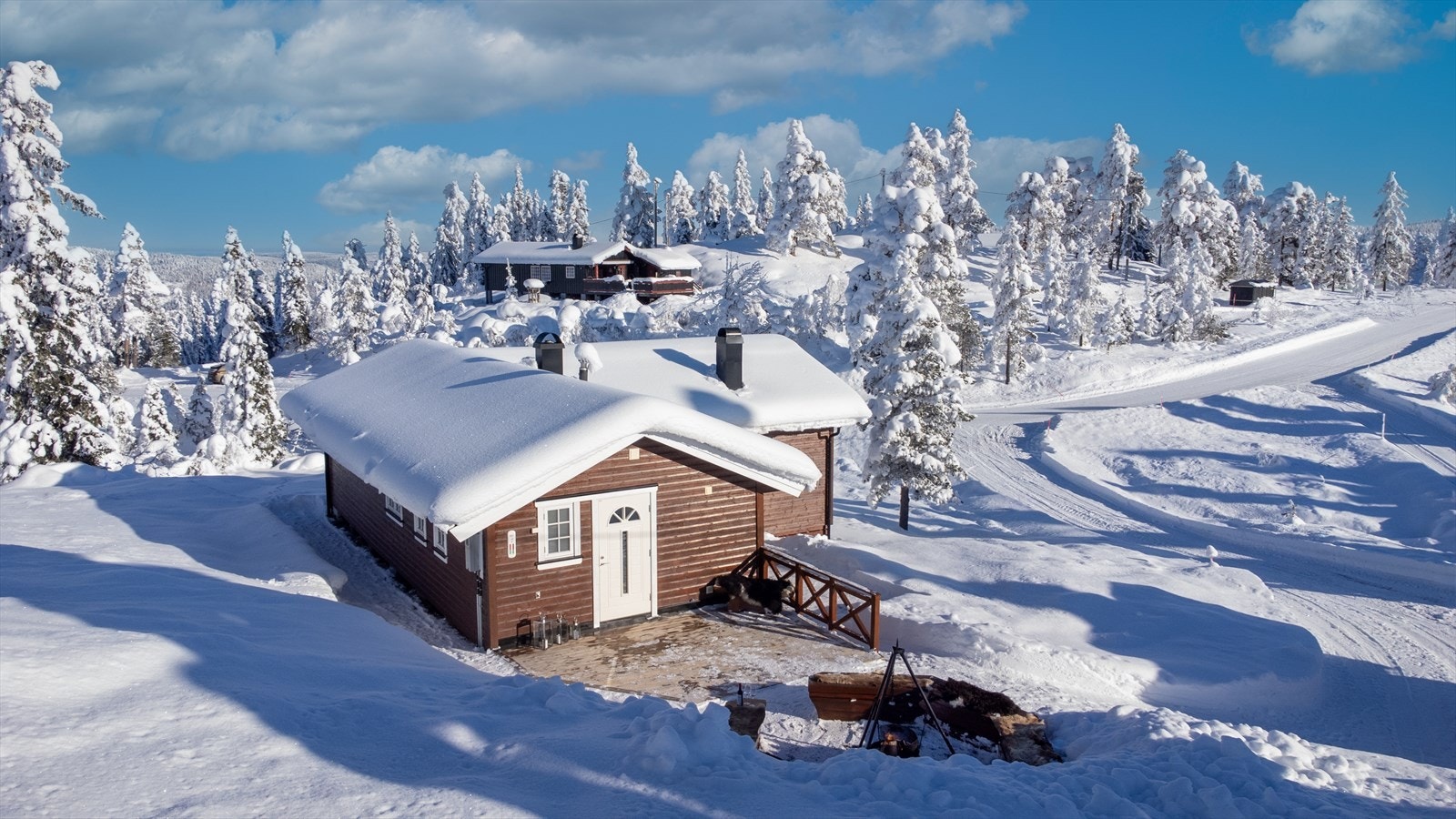 Området er kjent for sitt åpne fjellandskap, frisk fjelluft og gode solforhold, og byr på ekte fjellfølelse året rundt. Galleribilde